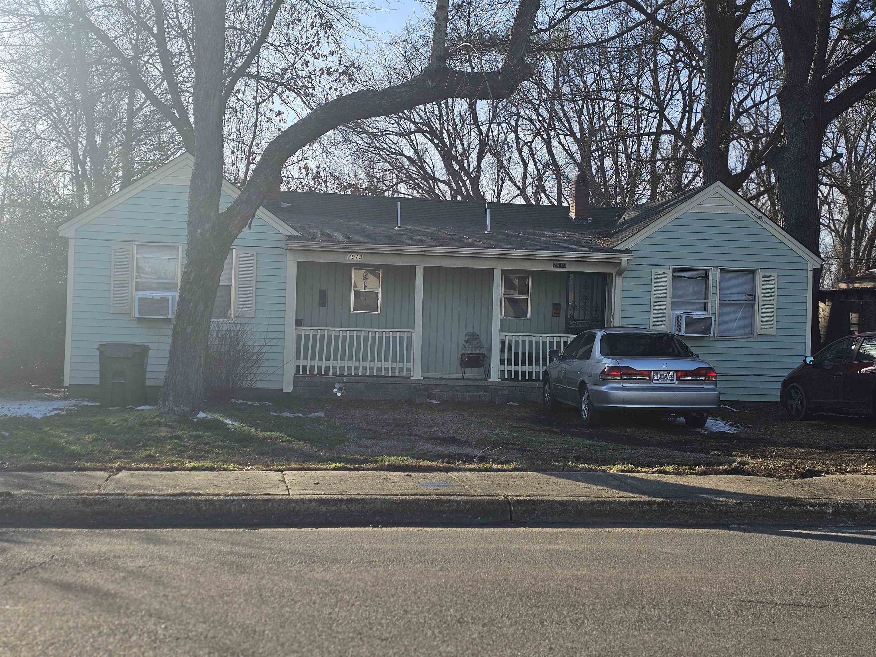 7913 Martha St W Property Photo 1