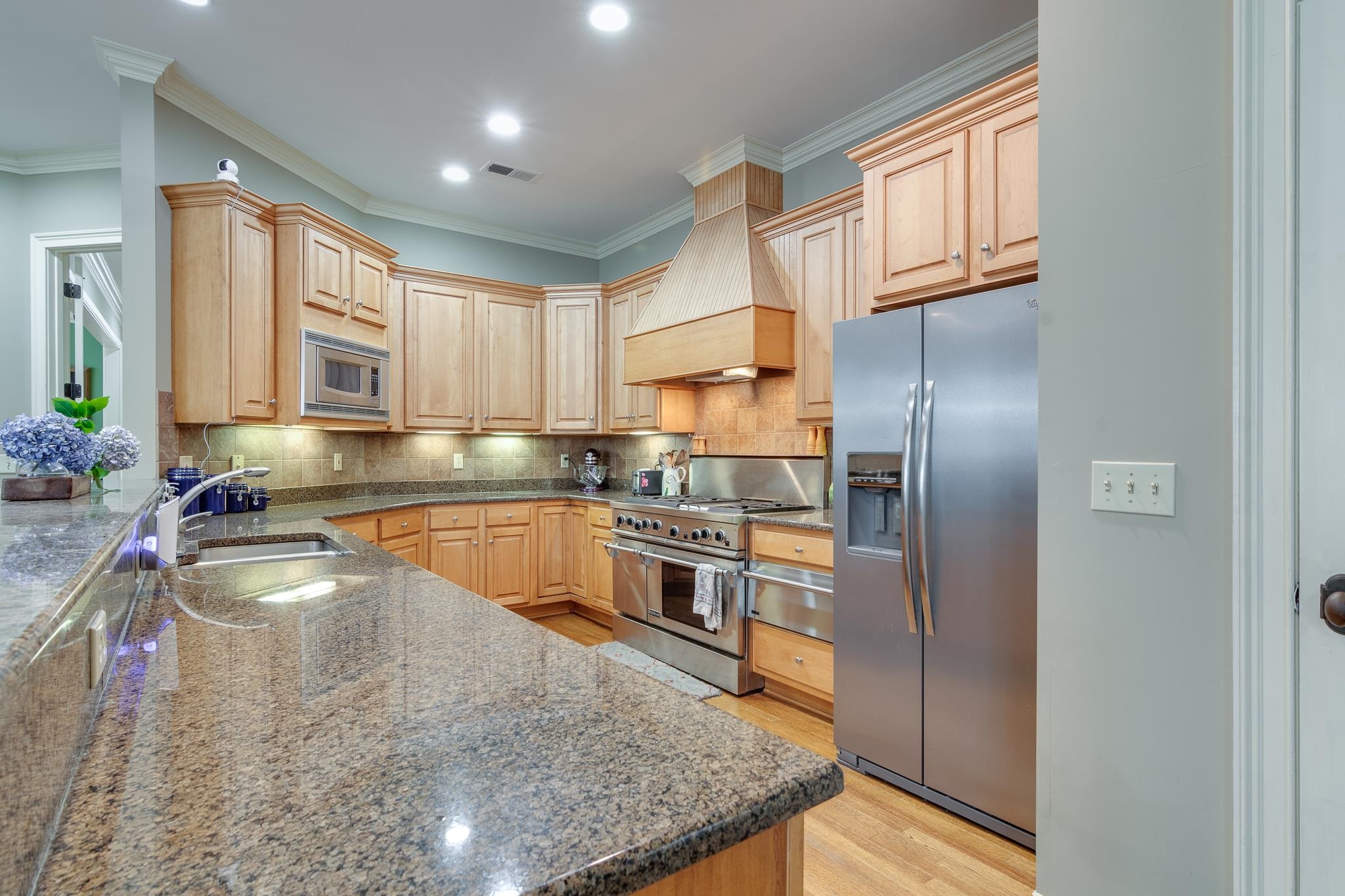226 N White Station Rd Property Photo 14