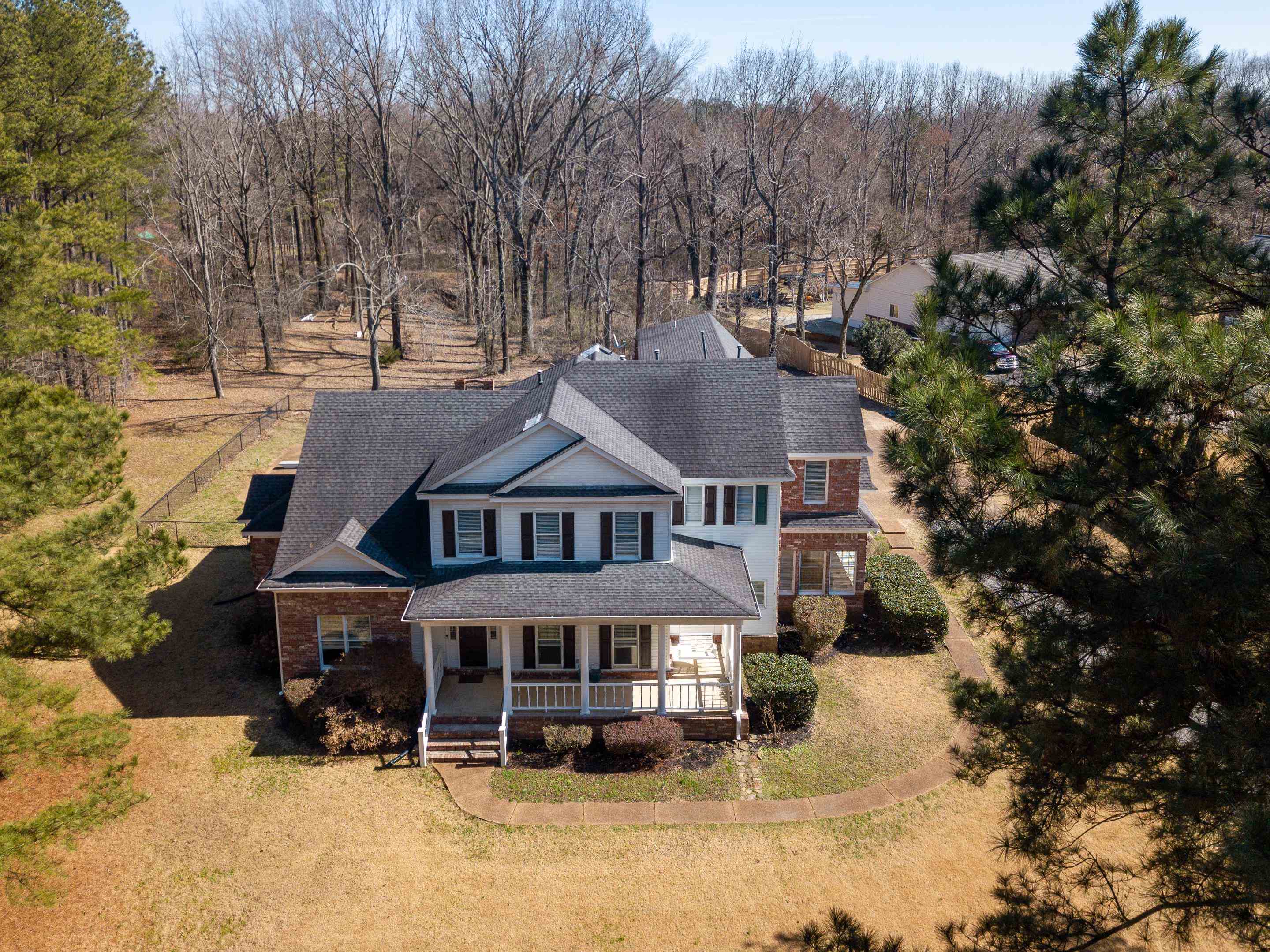 6424 Way Dawn Dr Property Photo 1