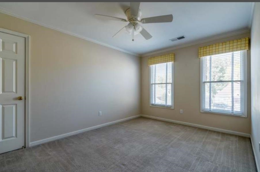 8495 Farley Ave Property Photo 12