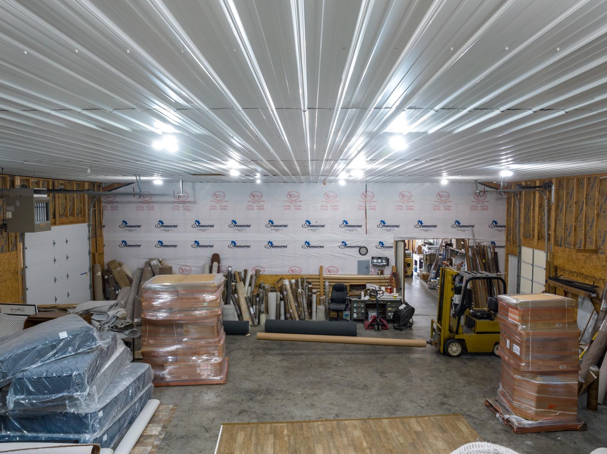 455 E Main St Property Photo 25