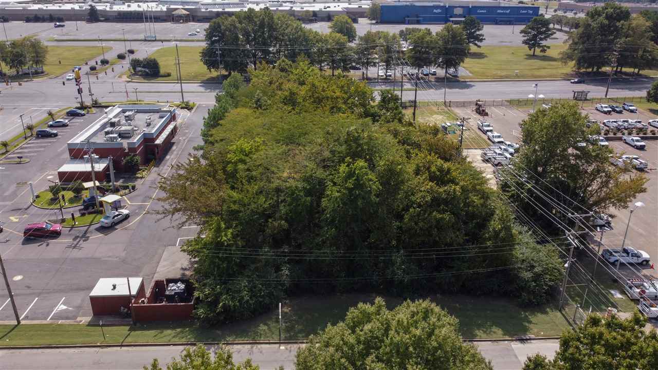 6040 Winchester Rd Property Photo 4