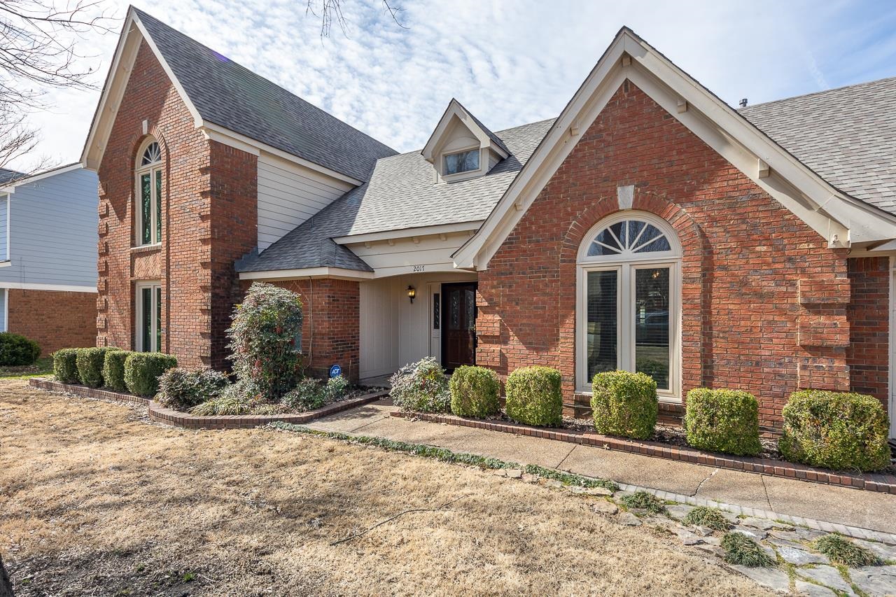 2017 Westbriar Dr Property Photo 1