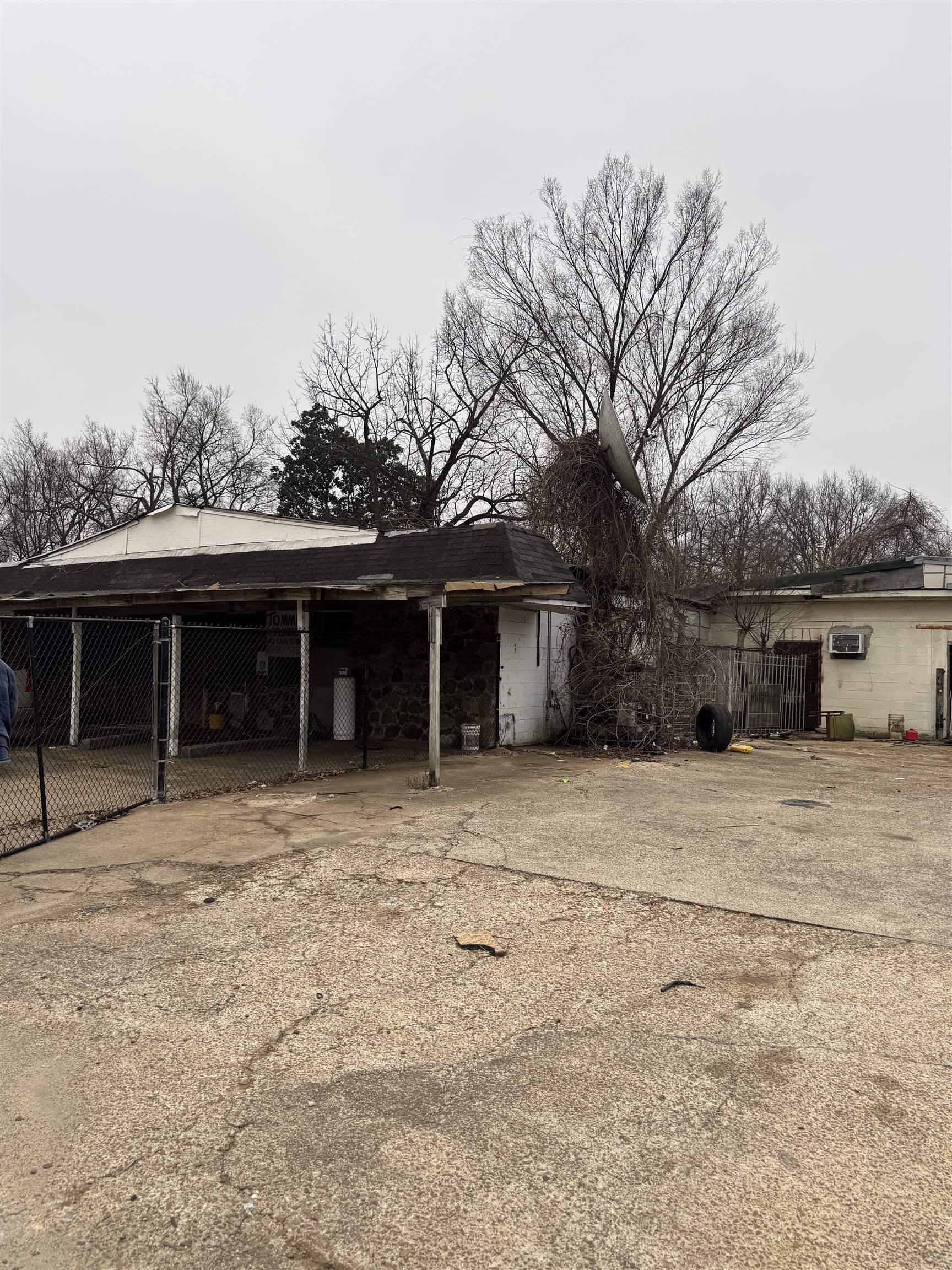 2383 Chelsea Ave Property Photo 1