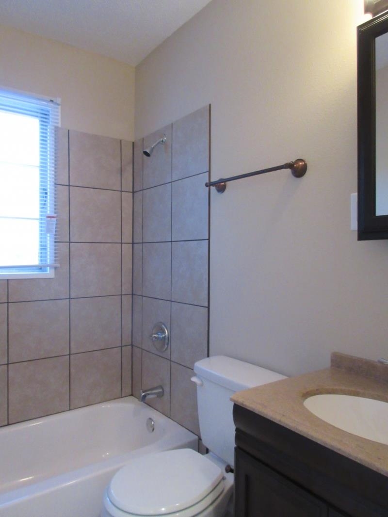 3379 Ridgecrest St Property Photo 6
