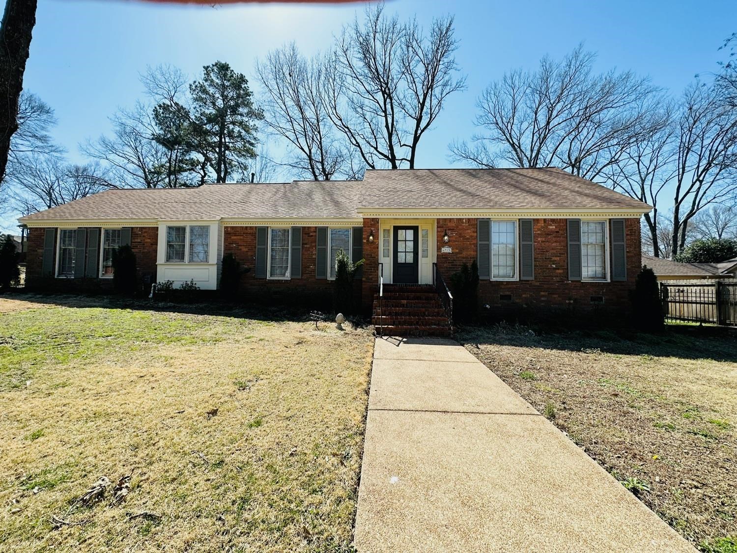 6915 Great Oaks Rd Property Photo 1