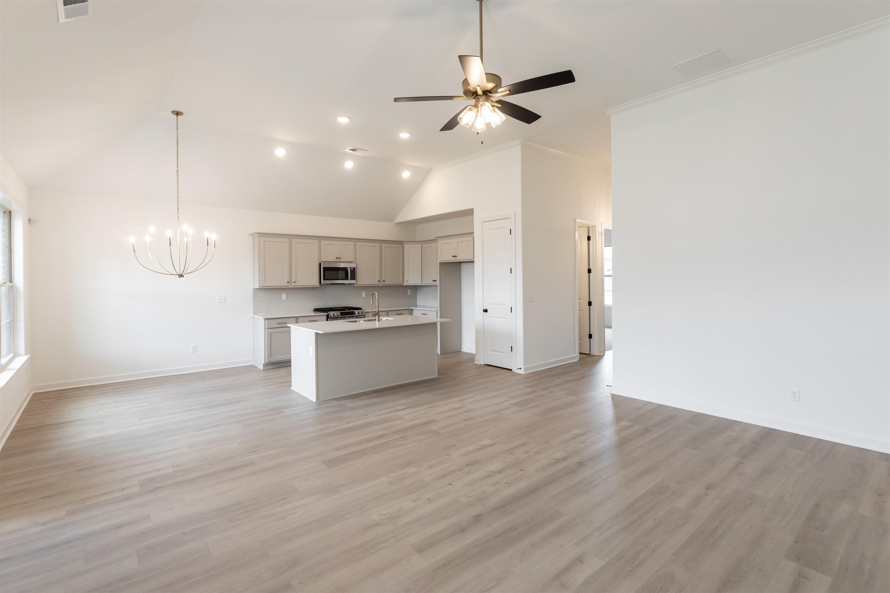 95 Misty Ridge Loop Property Photo 6
