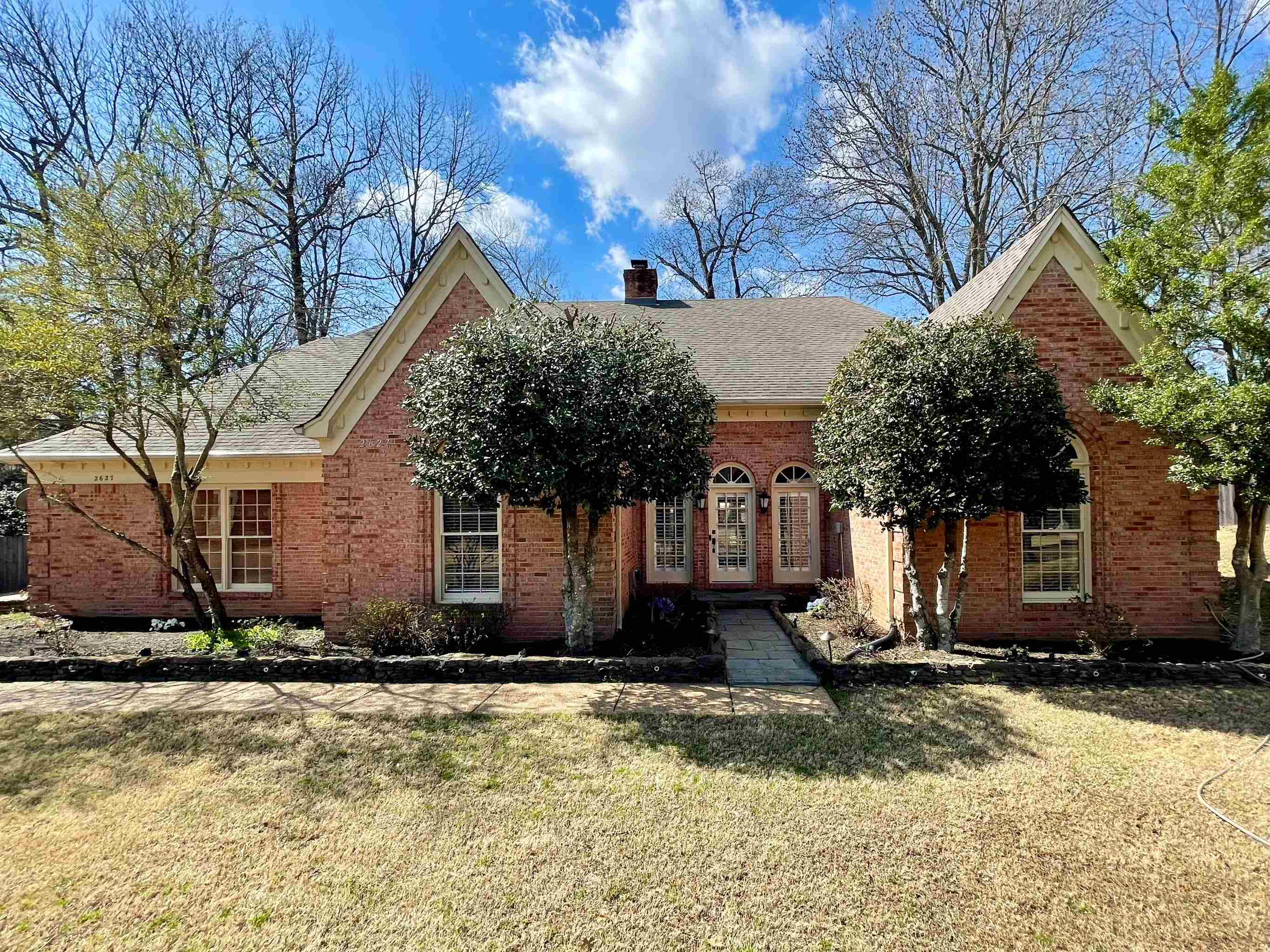 2627 Sweet Oaks Cir Property Photo 1