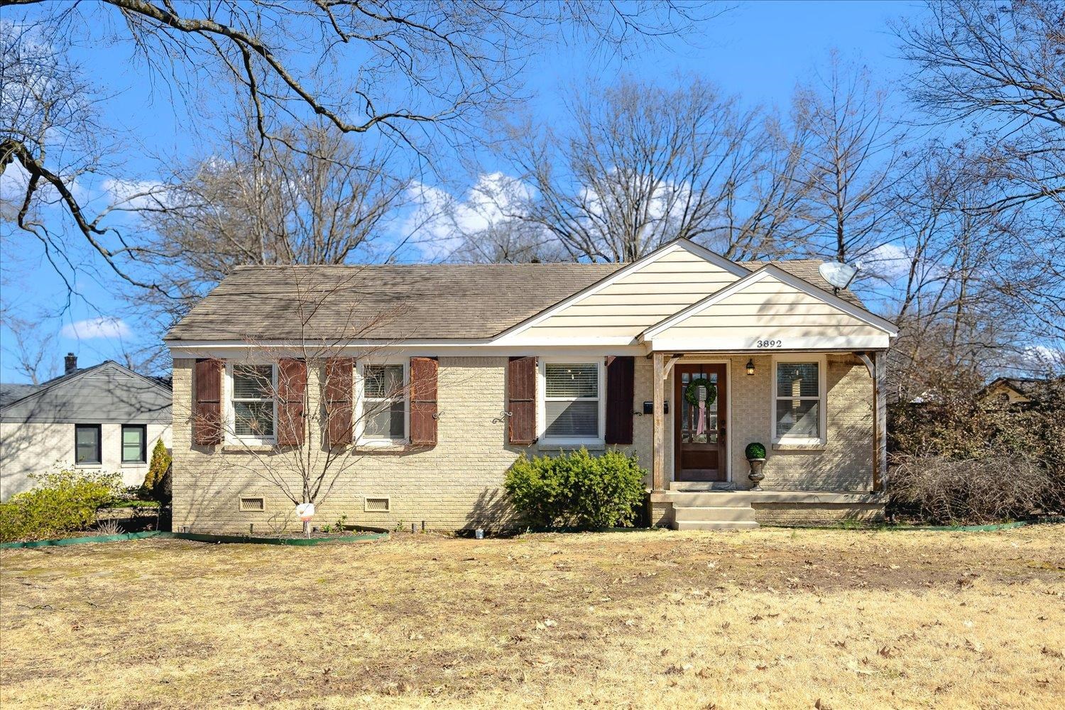 3892 Philwood Ave Property Photo 1