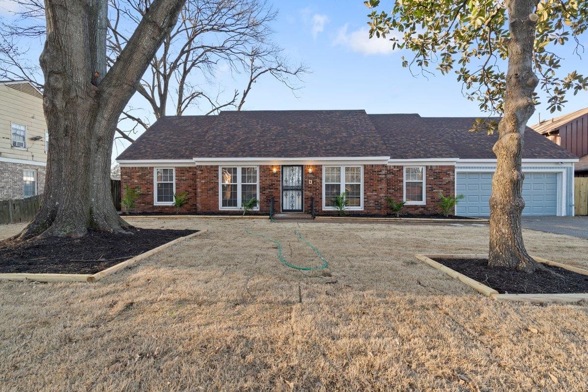 5866 Pebble Beach Ave Property Photo 1