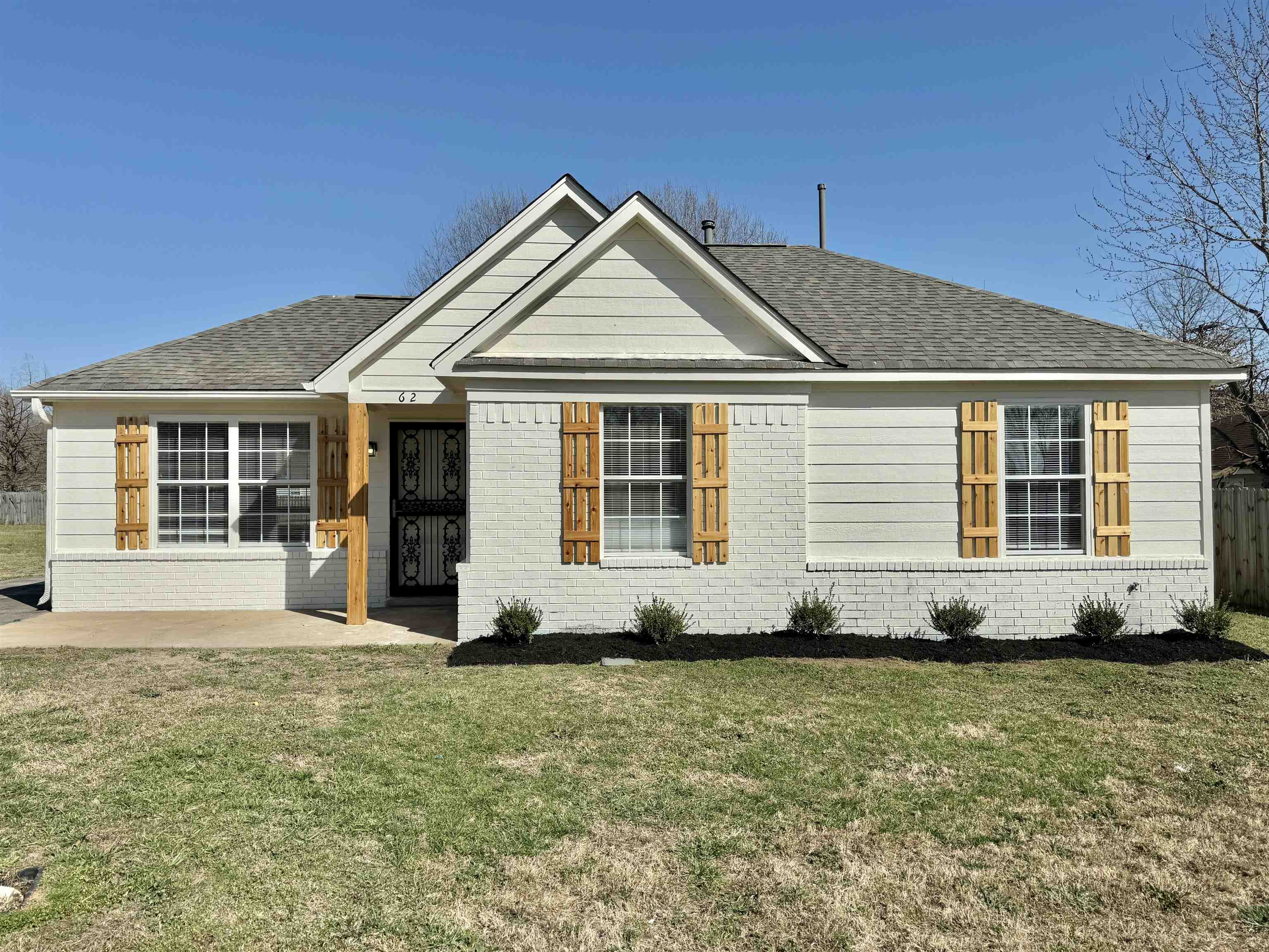 62 Harmony Dr Property Photo 1