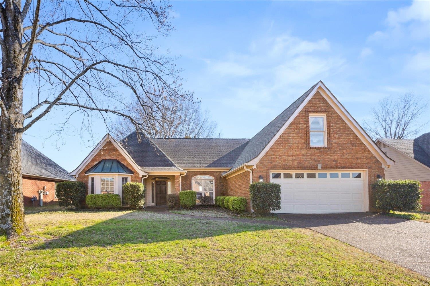 7563 Cordova Club Dr Property Photo 1