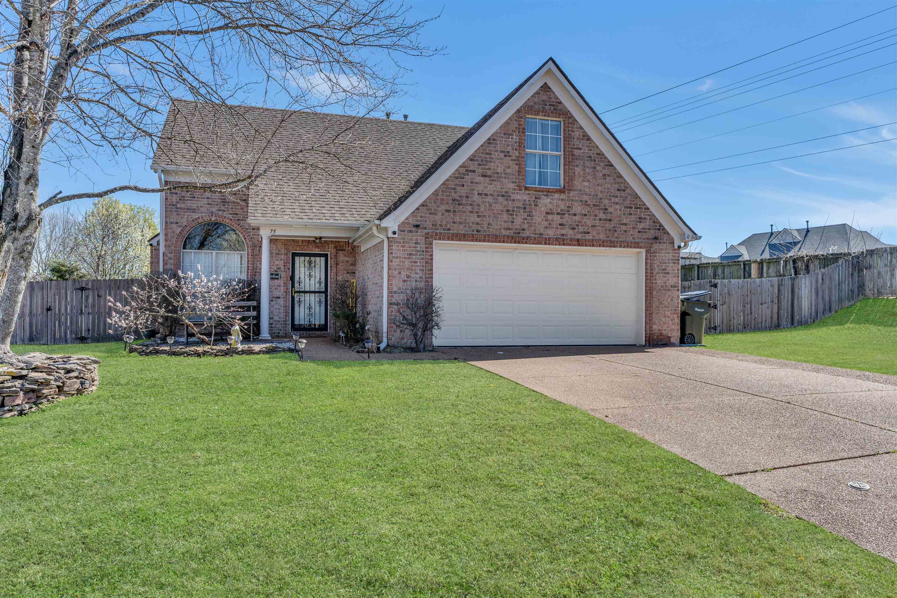 75 Clear Springs Dr Property Photo 1