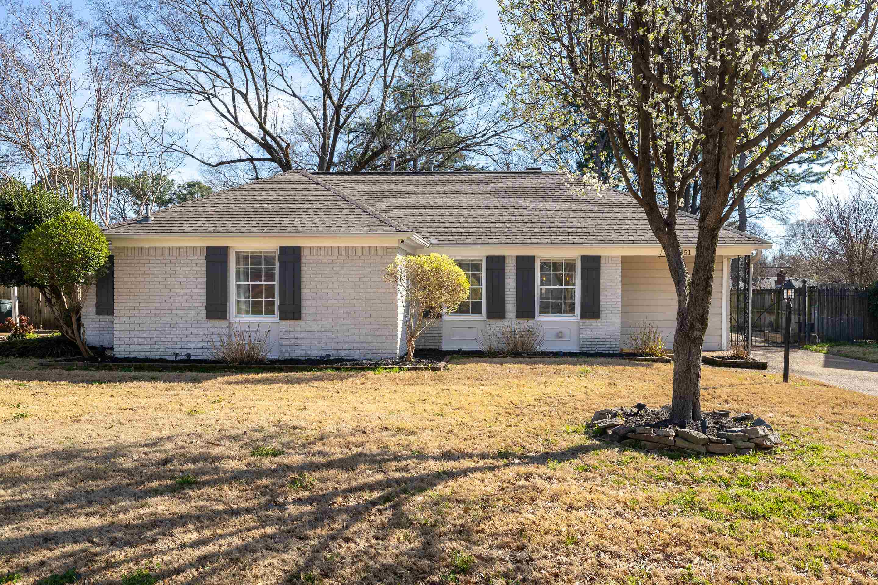 5551 Murff Ave Property Photo 1