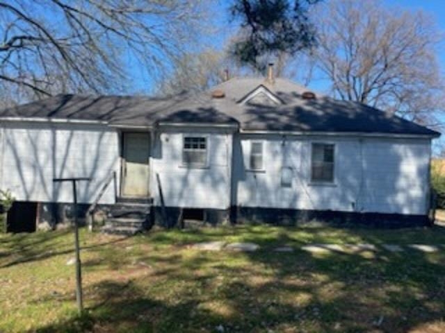 525 E Dison Ave Property Photo 2