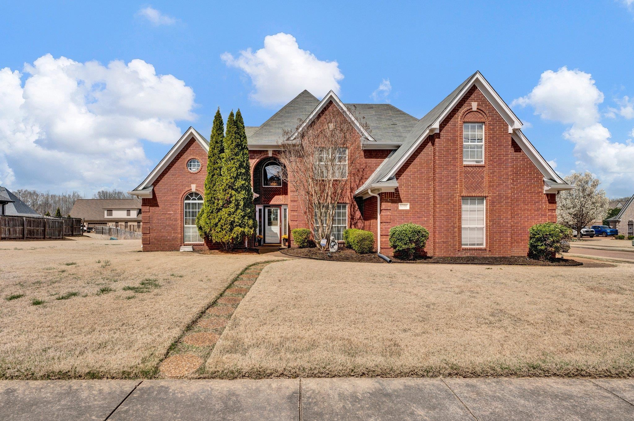 6700 Beagle Ln Property Photo 1