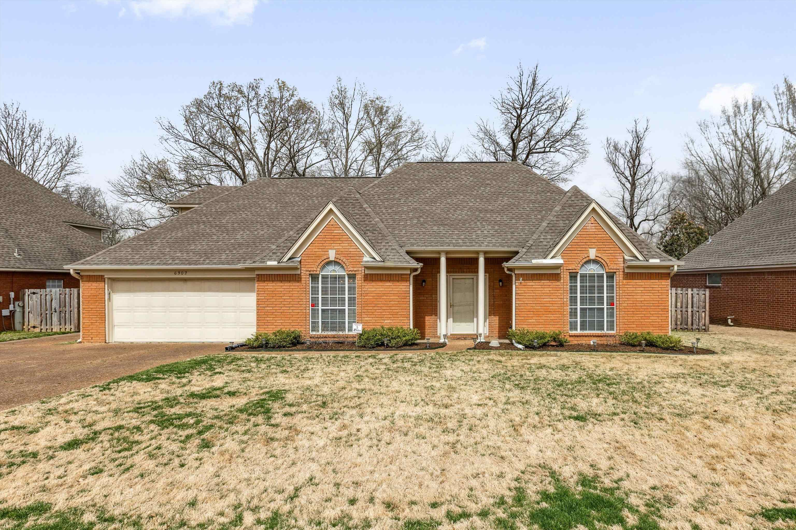 6302 Daybreak Dr Property Photo 1