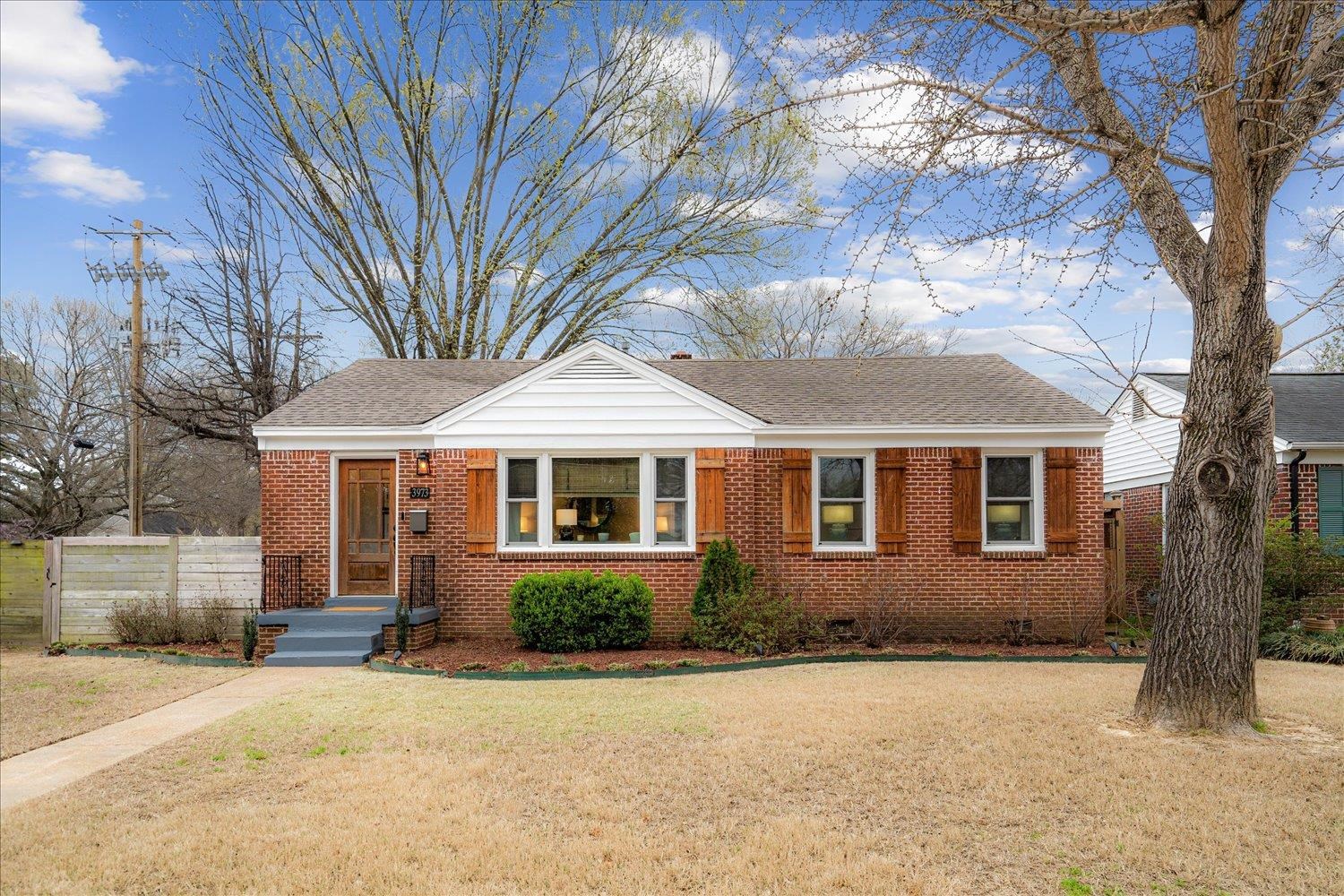 3973 Philwood Ave Property Photo 1