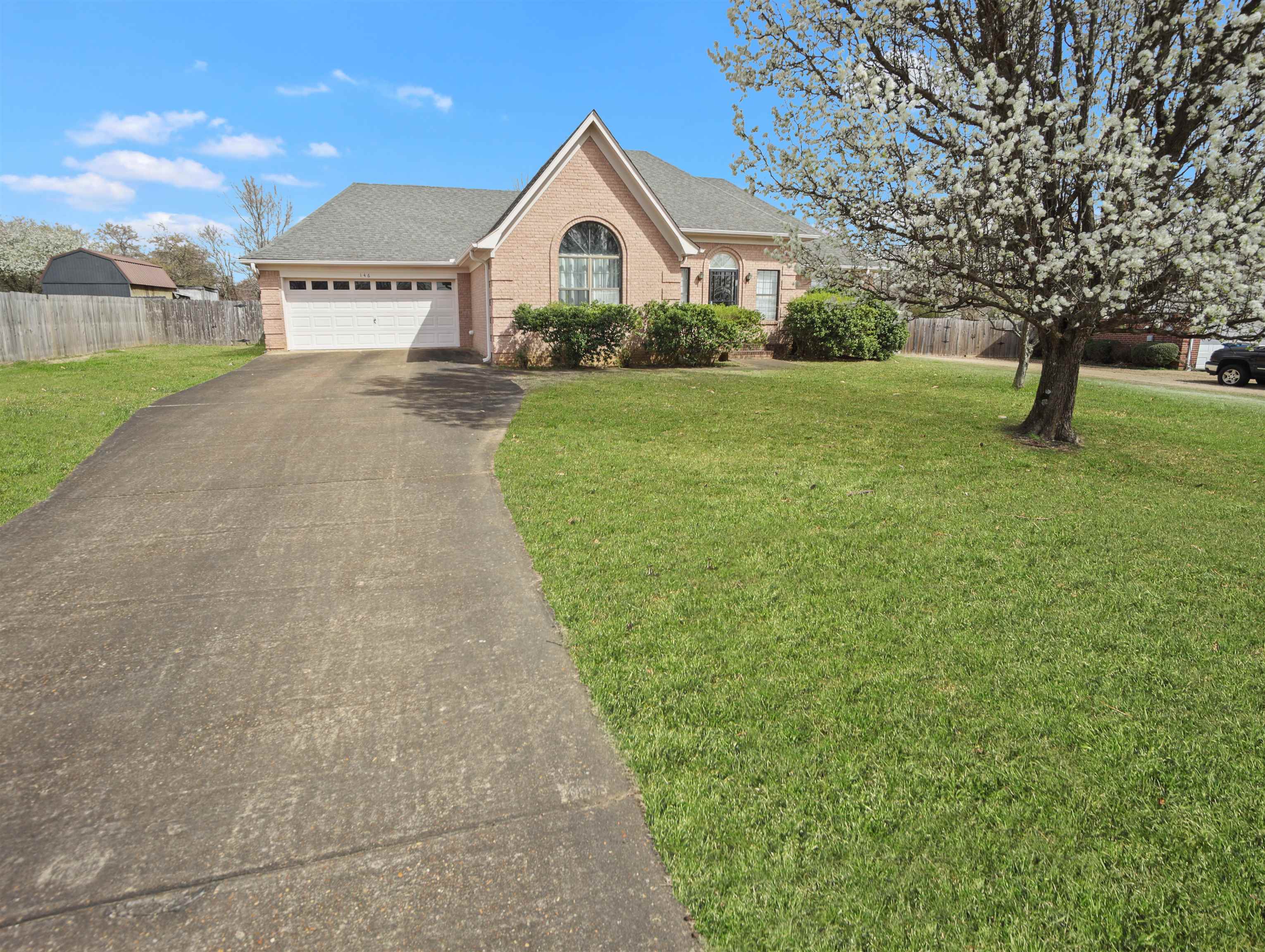 146 Brittany Ln Property Photo 1