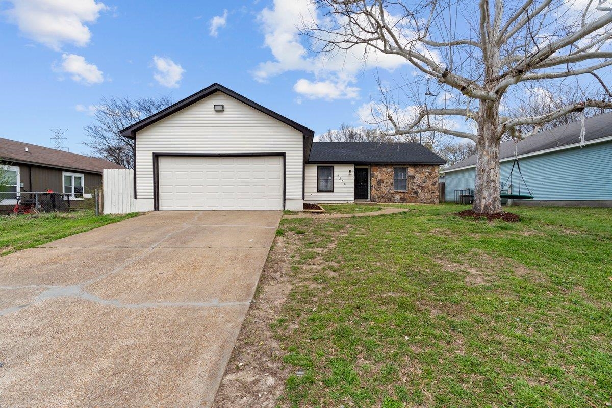 4506 Villawood Dr Property Photo 1