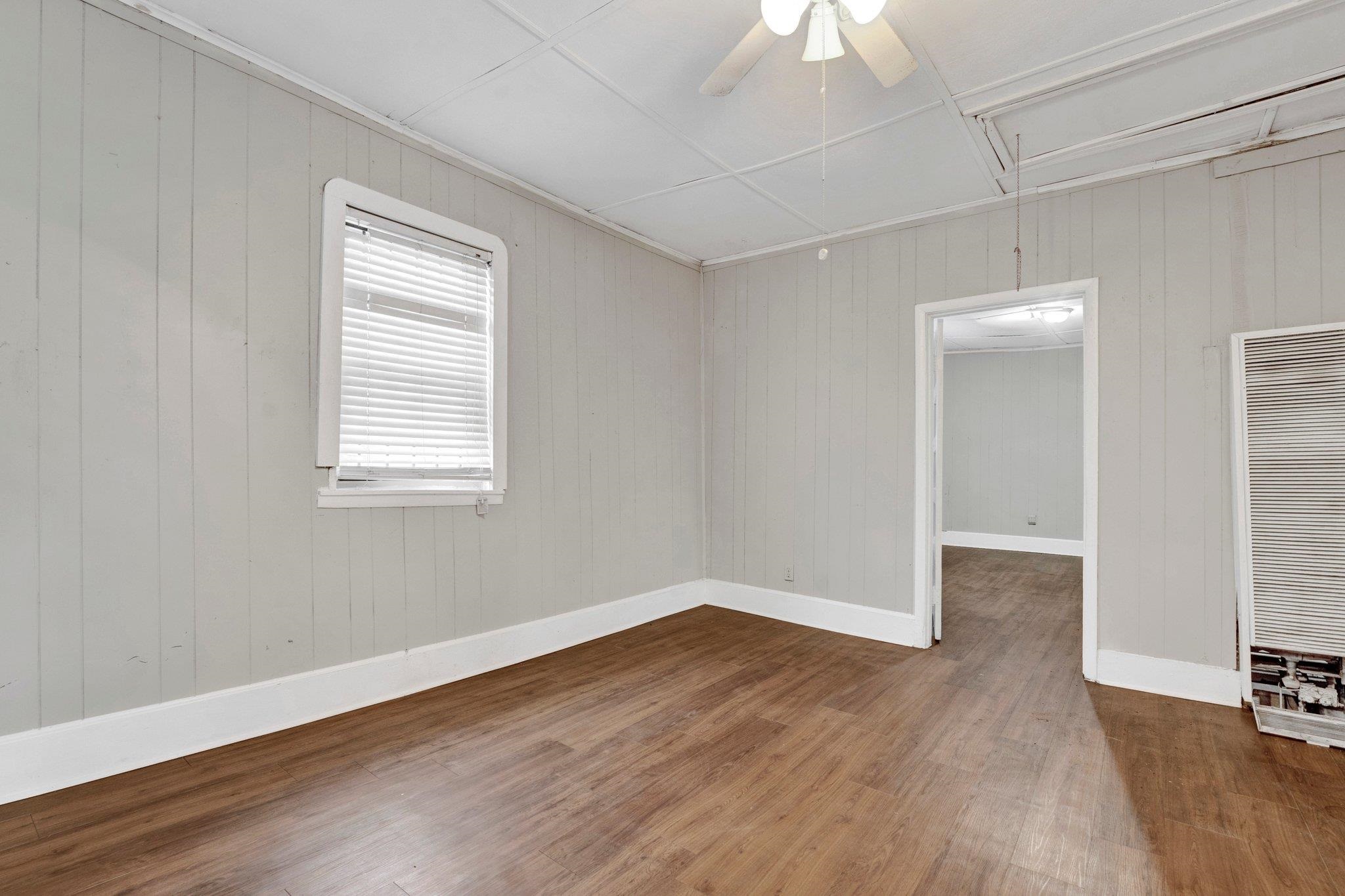 1480 Warford St Property Photo 8