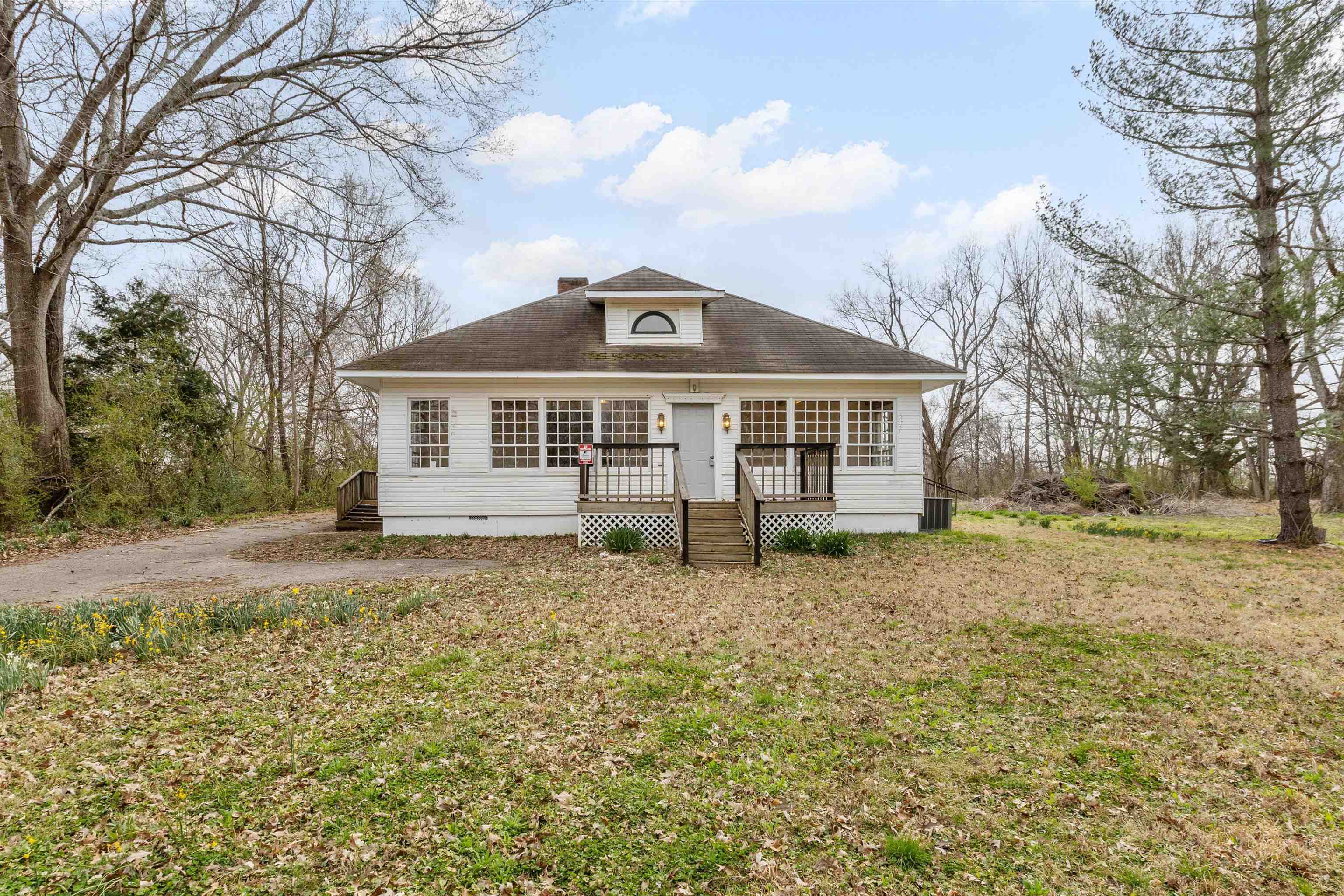 8457 Kerrville-rosemark Rd Property Photo 1