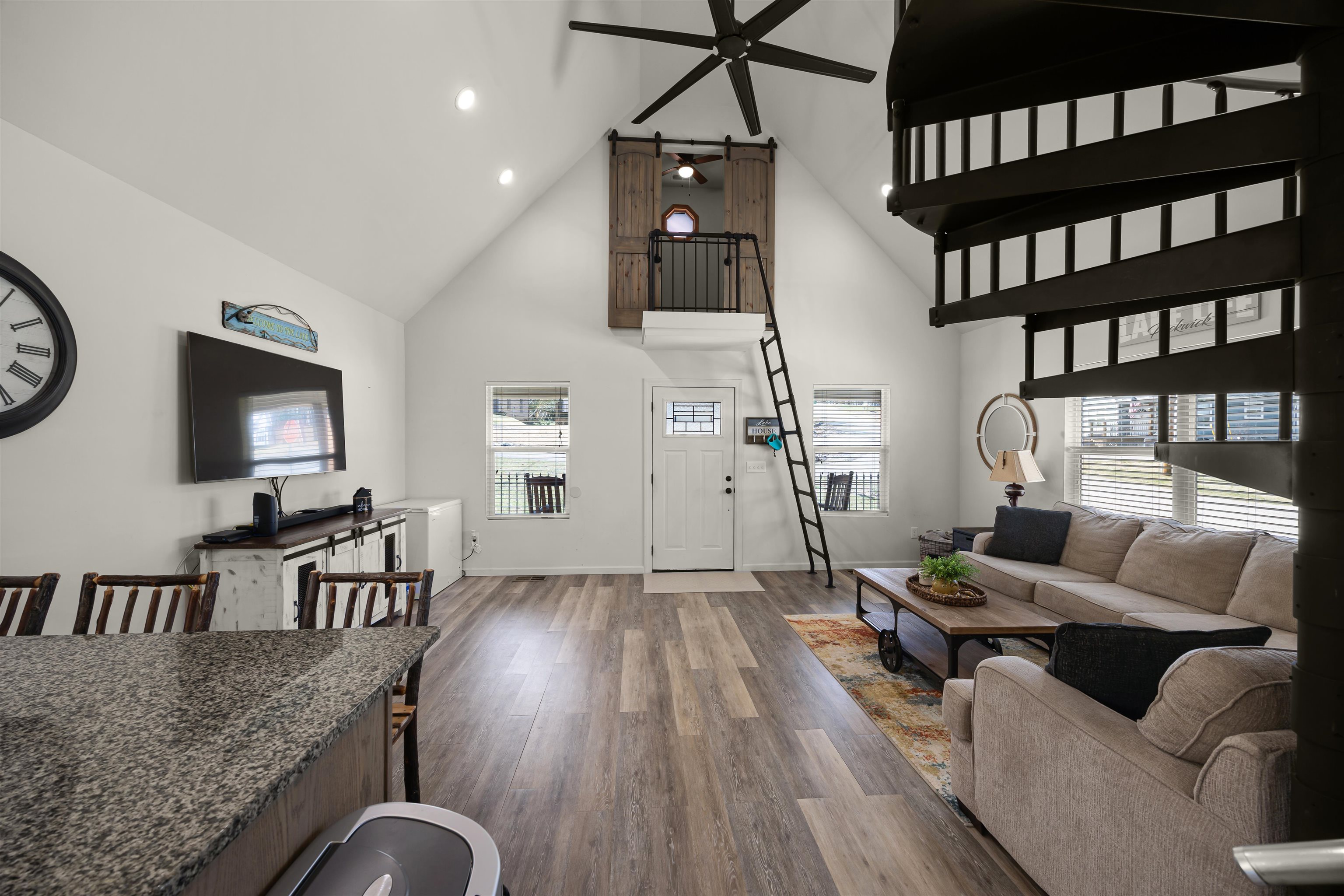 15 Bogey Loop Property Photo 5