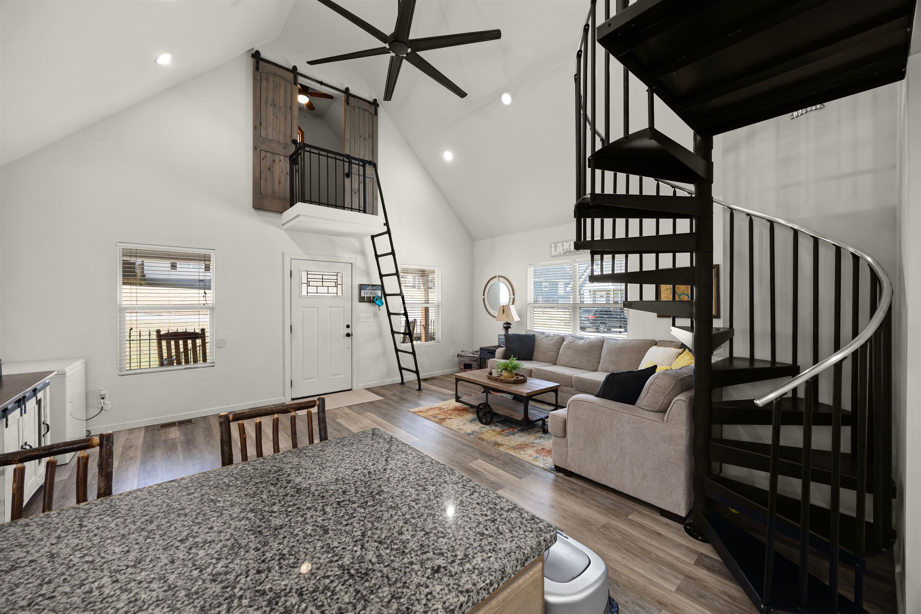 15 Bogey Loop Property Photo 6