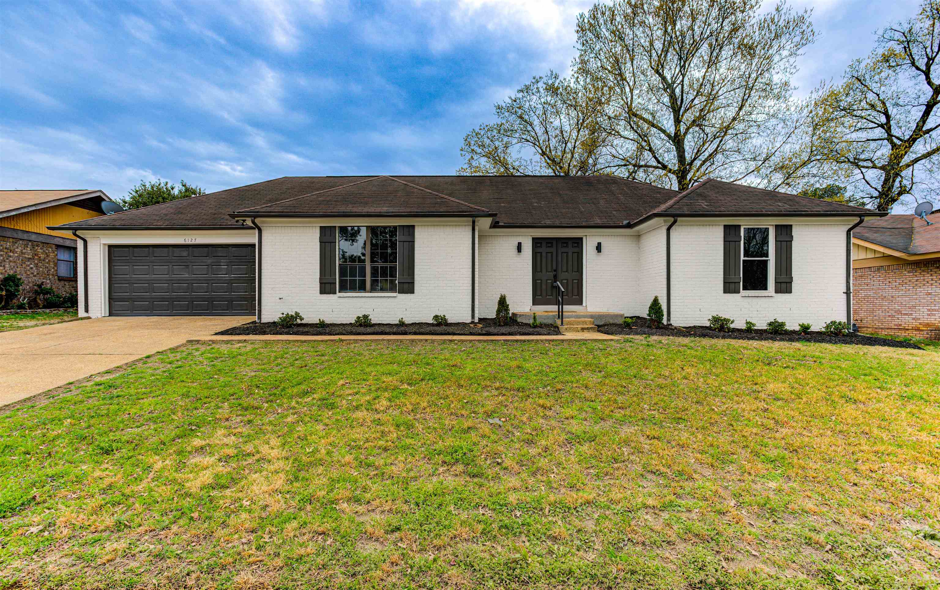 6127 Gray Oak Ave Property Photo 1