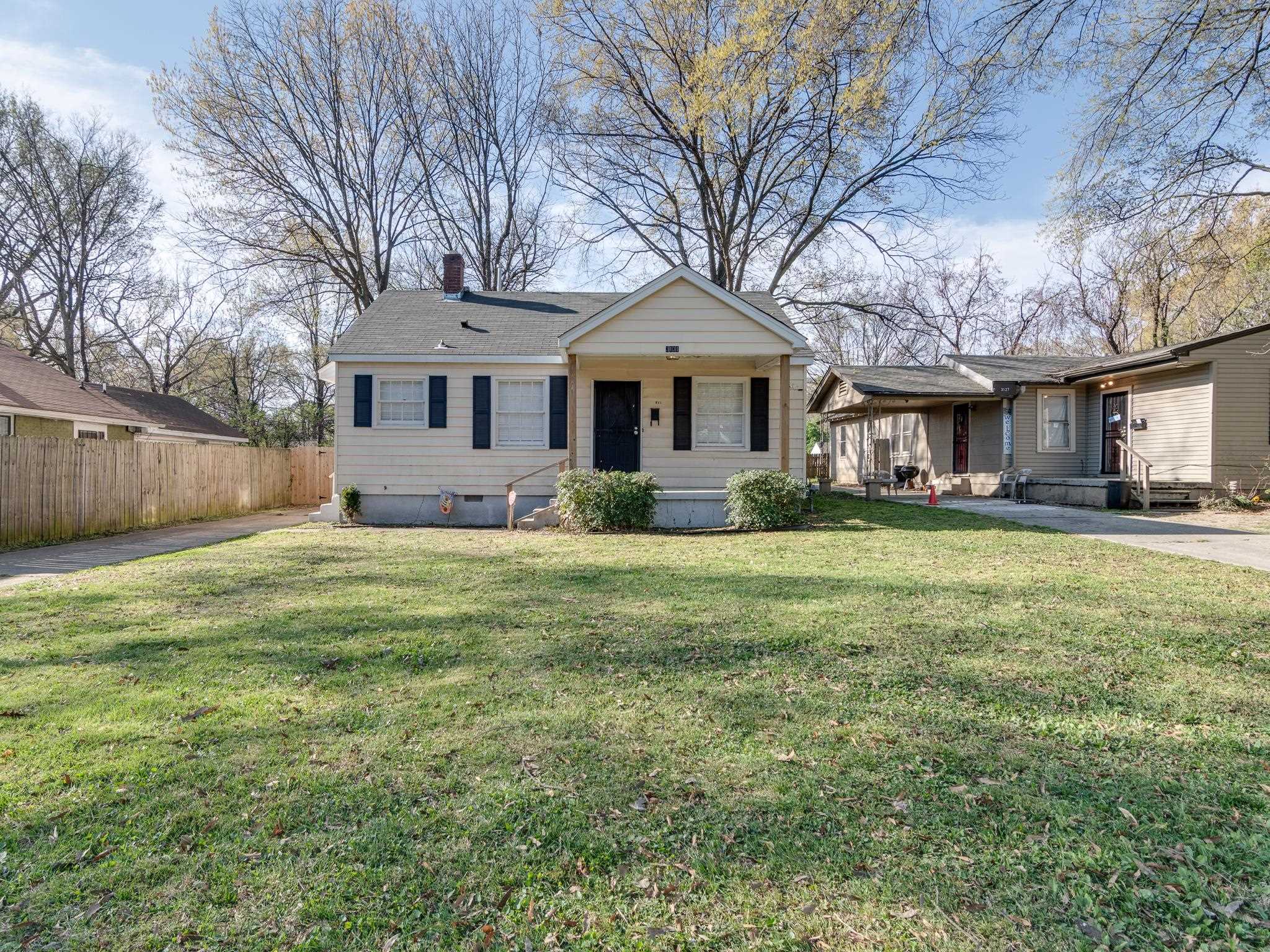 3131 Douglass Ave Property Photo 1