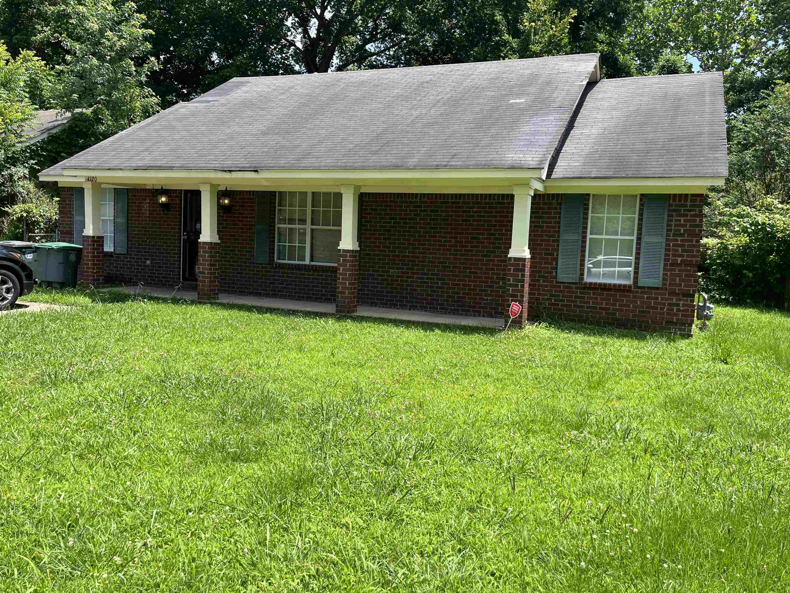 4120 Mountain Ter Property Photo 1