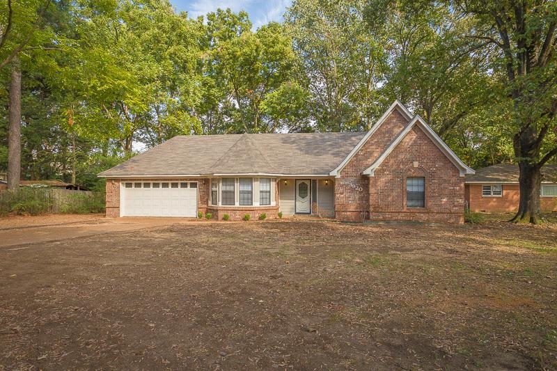 3920 Appling Rd Property Photo 1