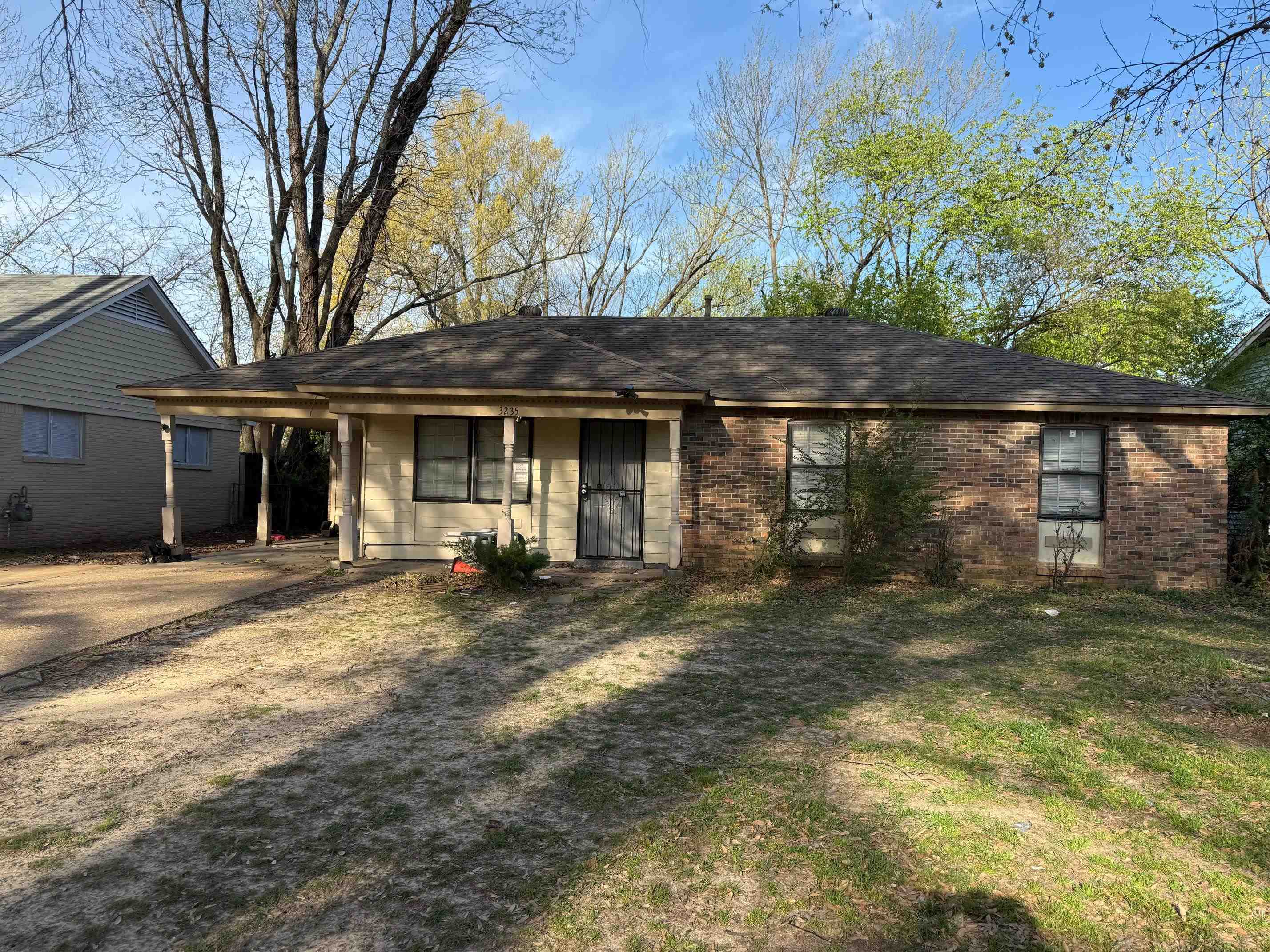 3235 Harvester Ln Property Photo 1