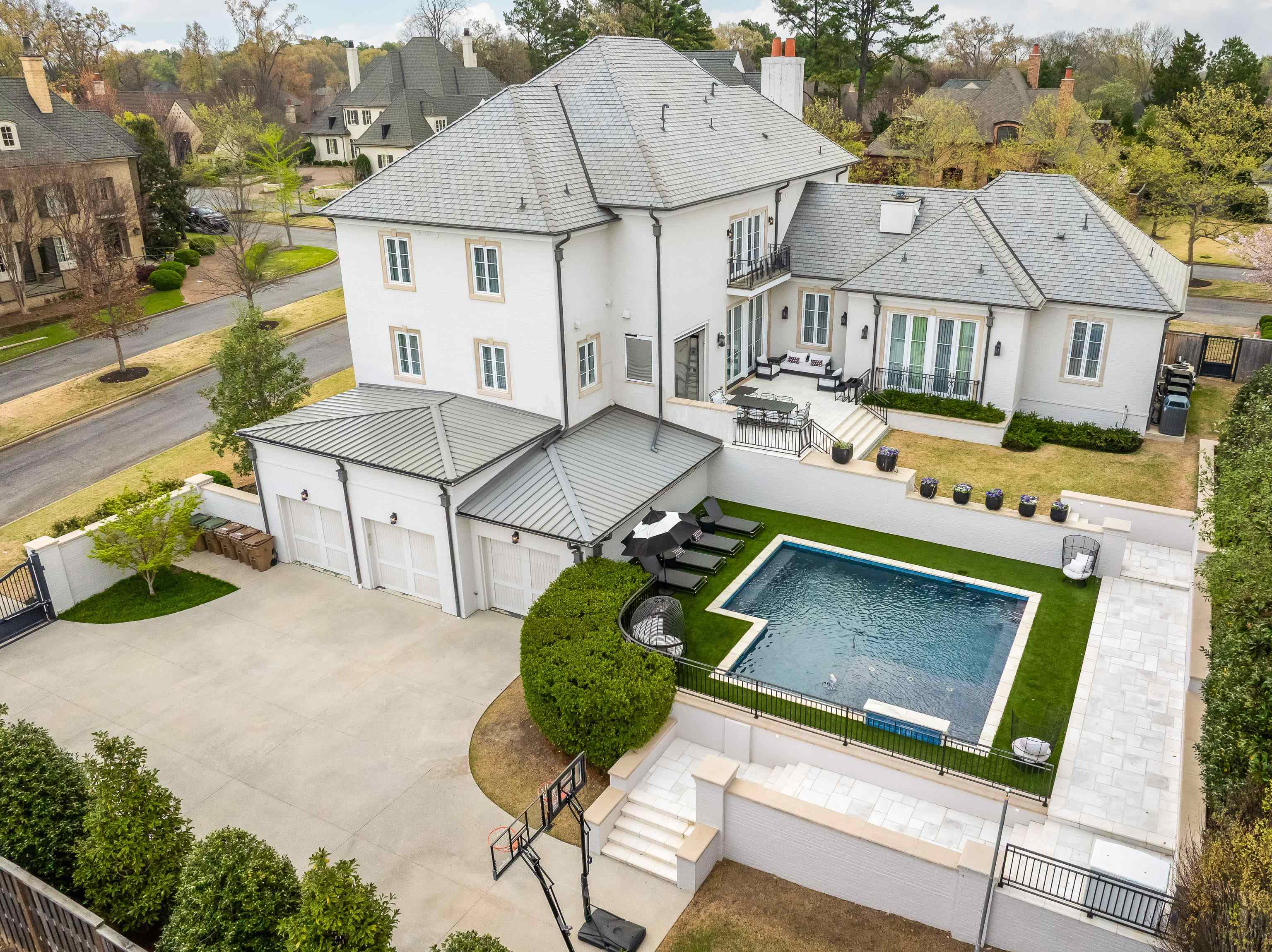 6211 DOVECOTE LN Property Image