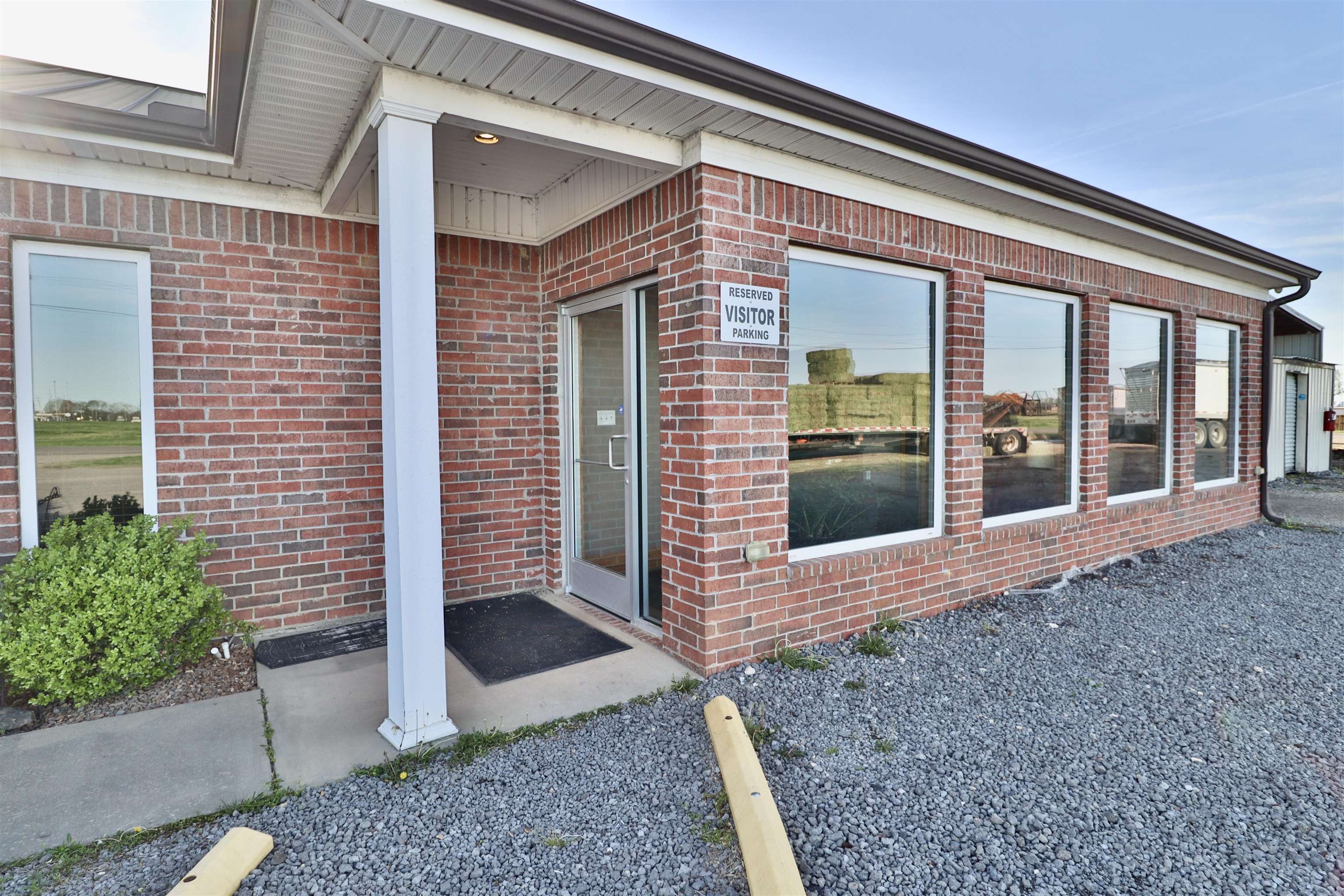 0 Industrial Dr Property Photo 3