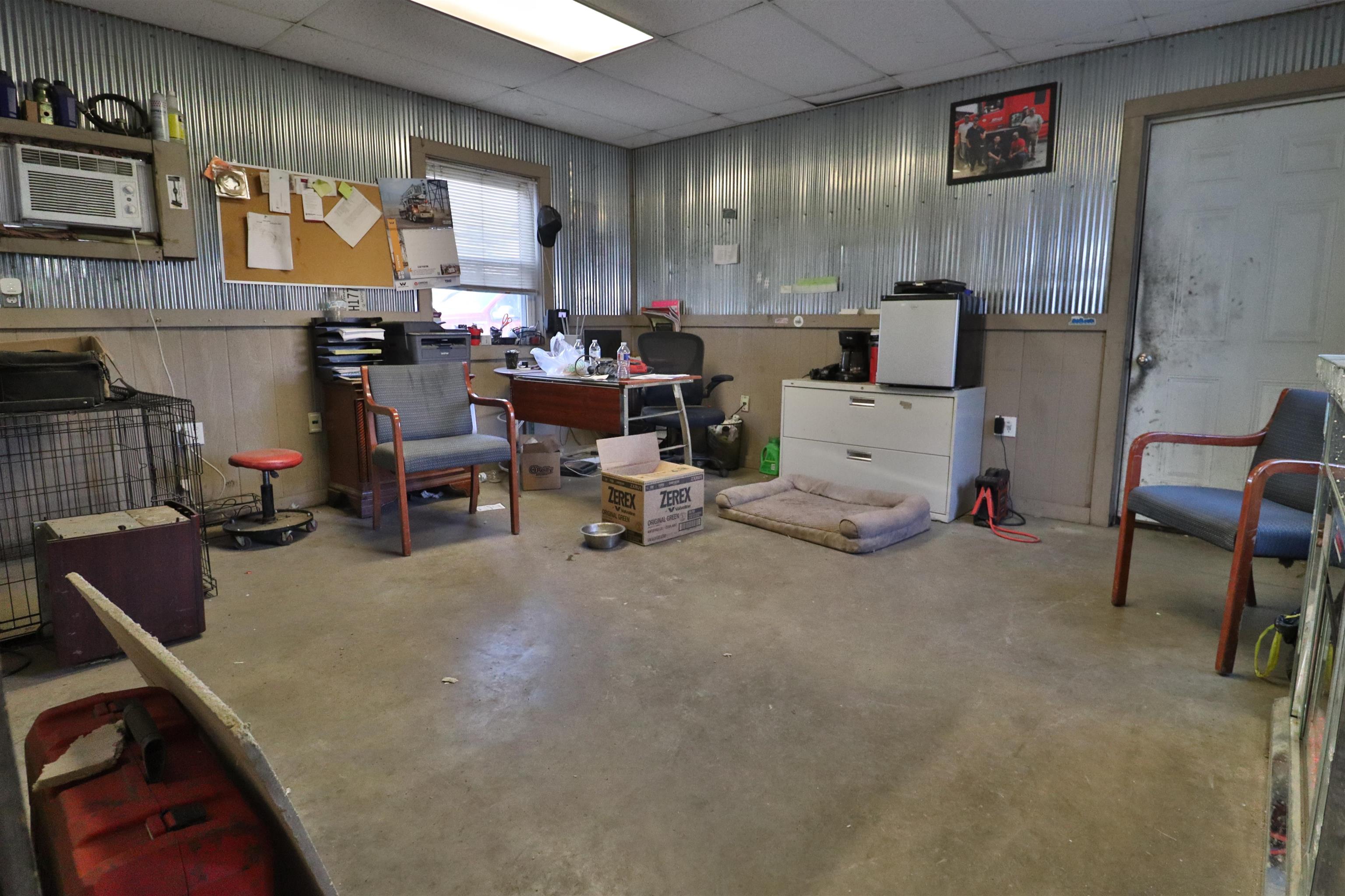 0 Industrial Dr Property Photo 32