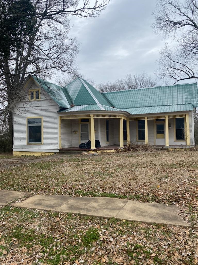 12112 MAIN ST Property Photo 1