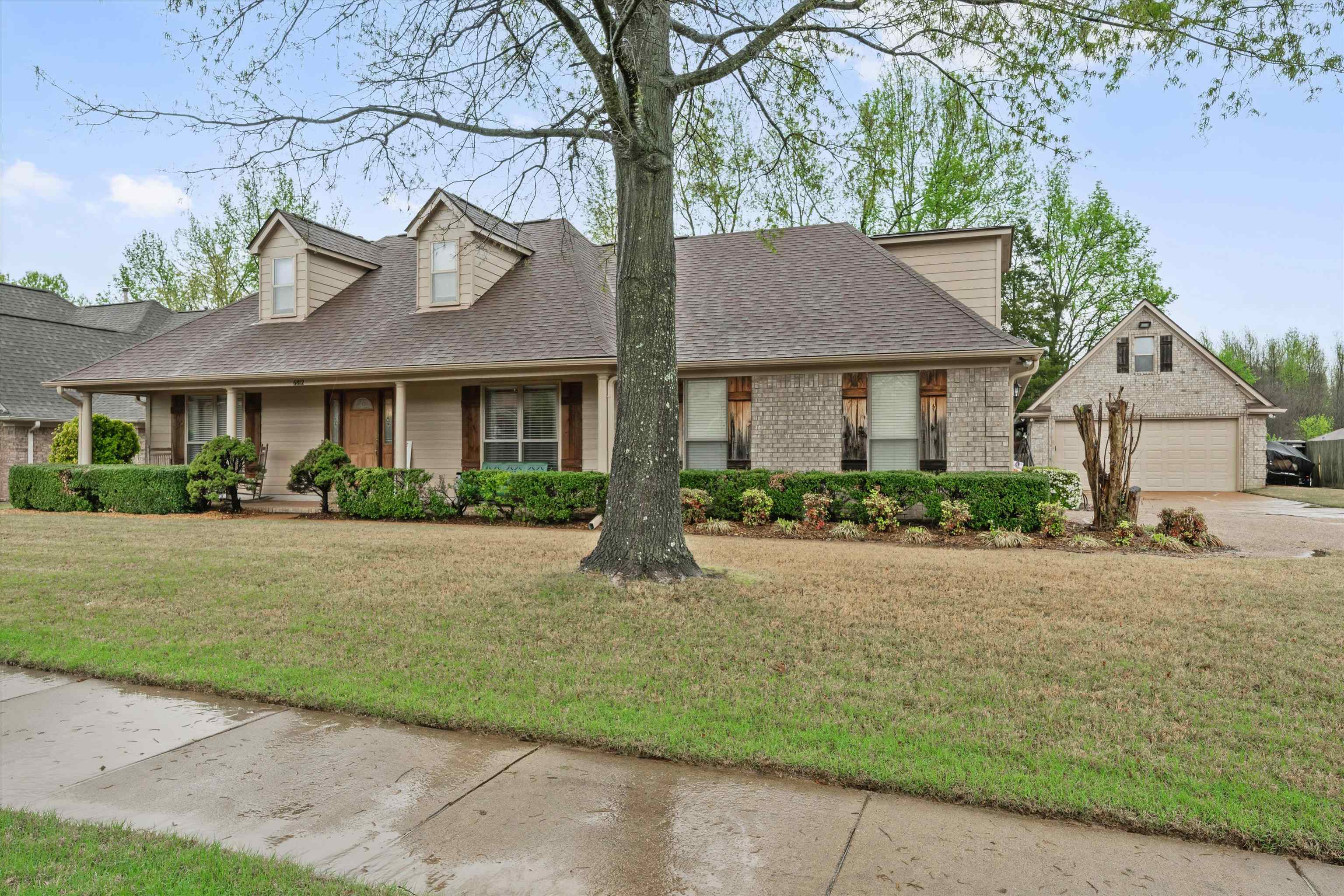 6812 Hare Pointe Pt Property Photo 1