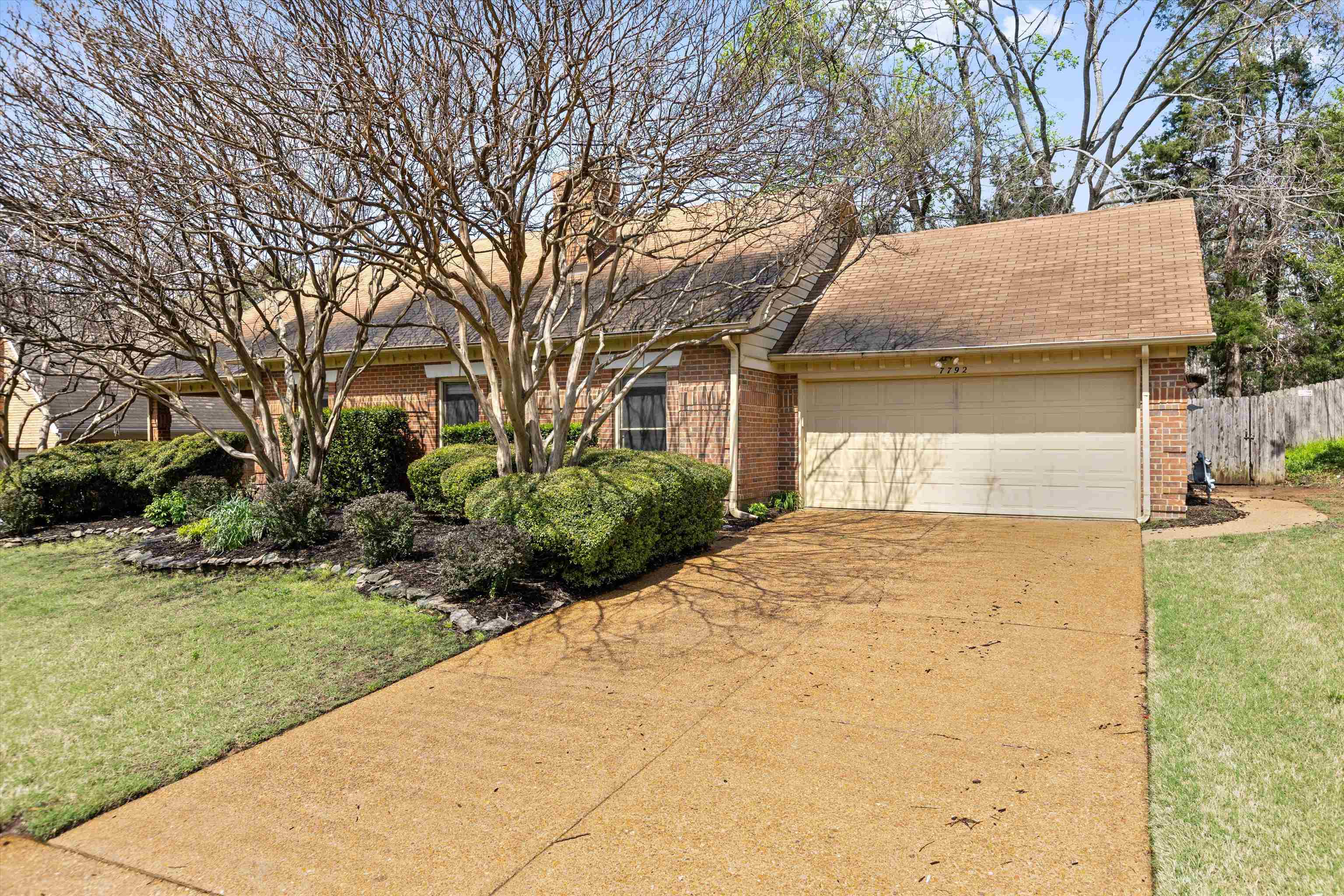 7792 Fawn Ridge Cv Property Photo 1
