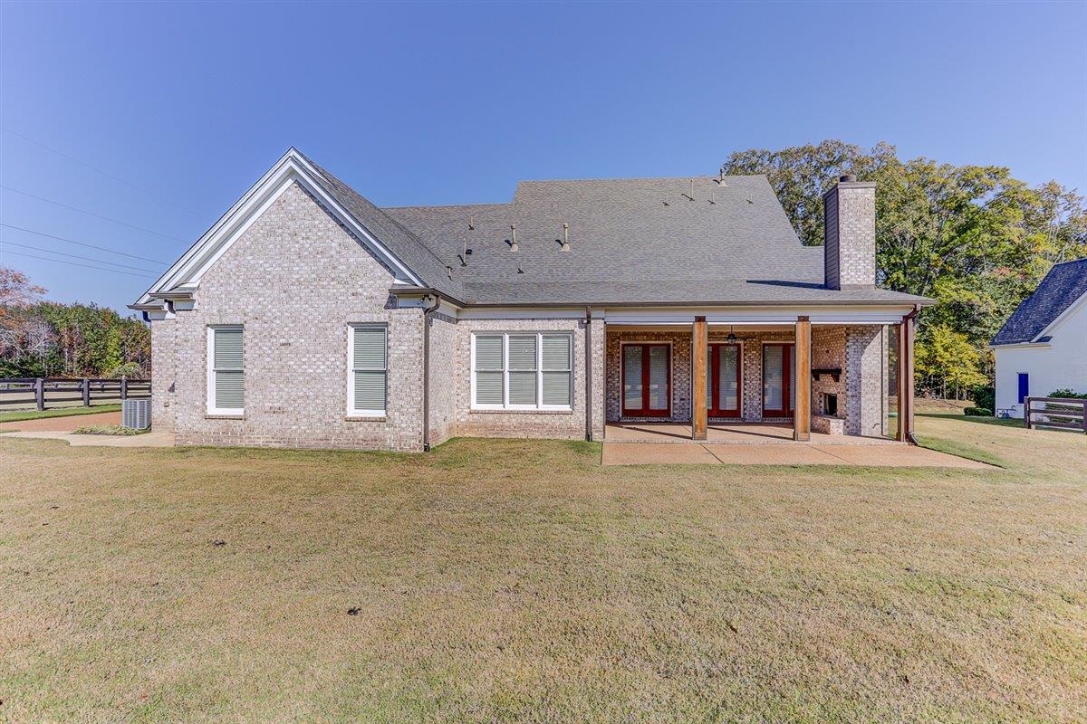 245 N Lake Rd Property Photo 32