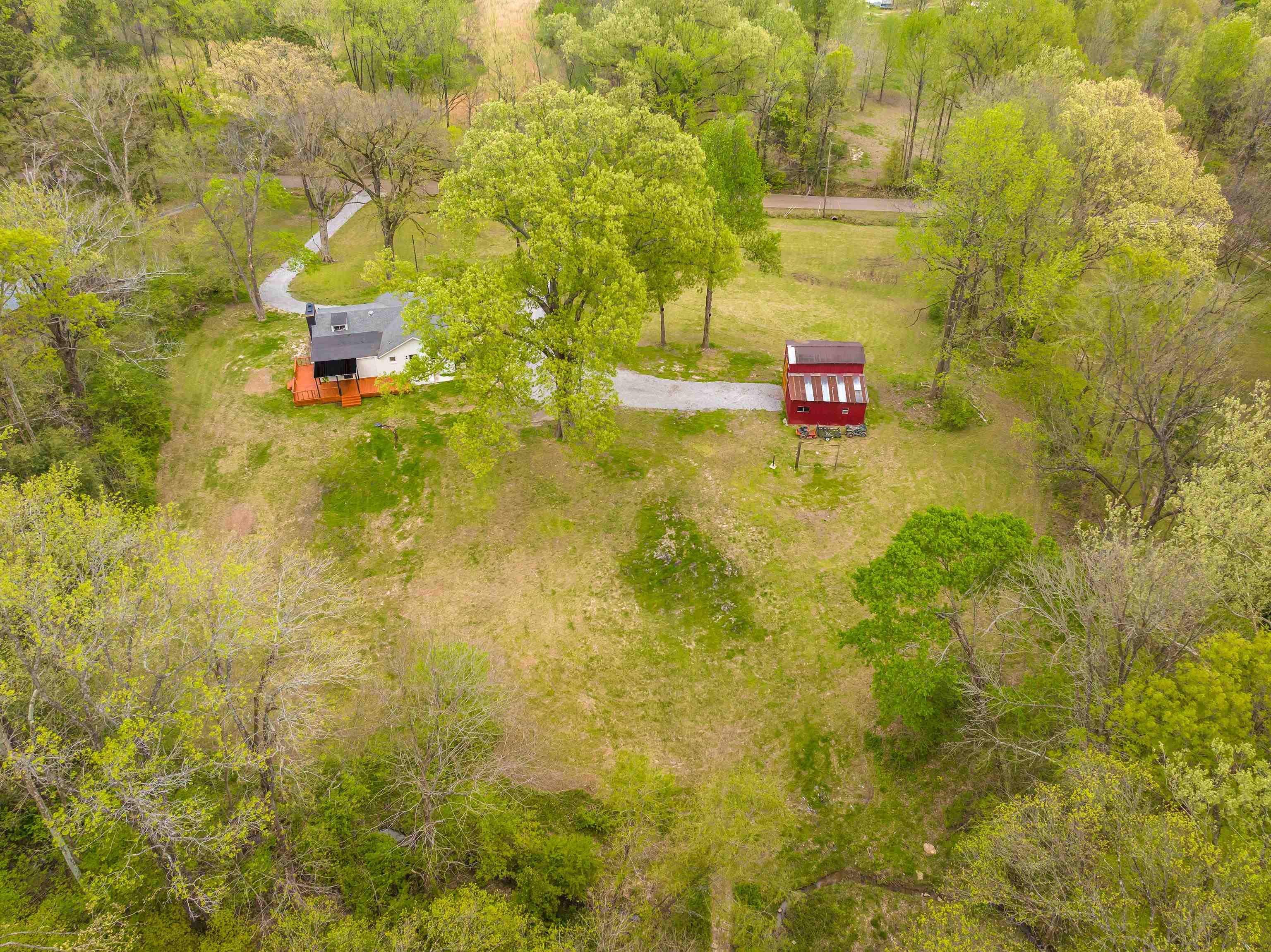 7255 Walsh Rd Property Photo 1