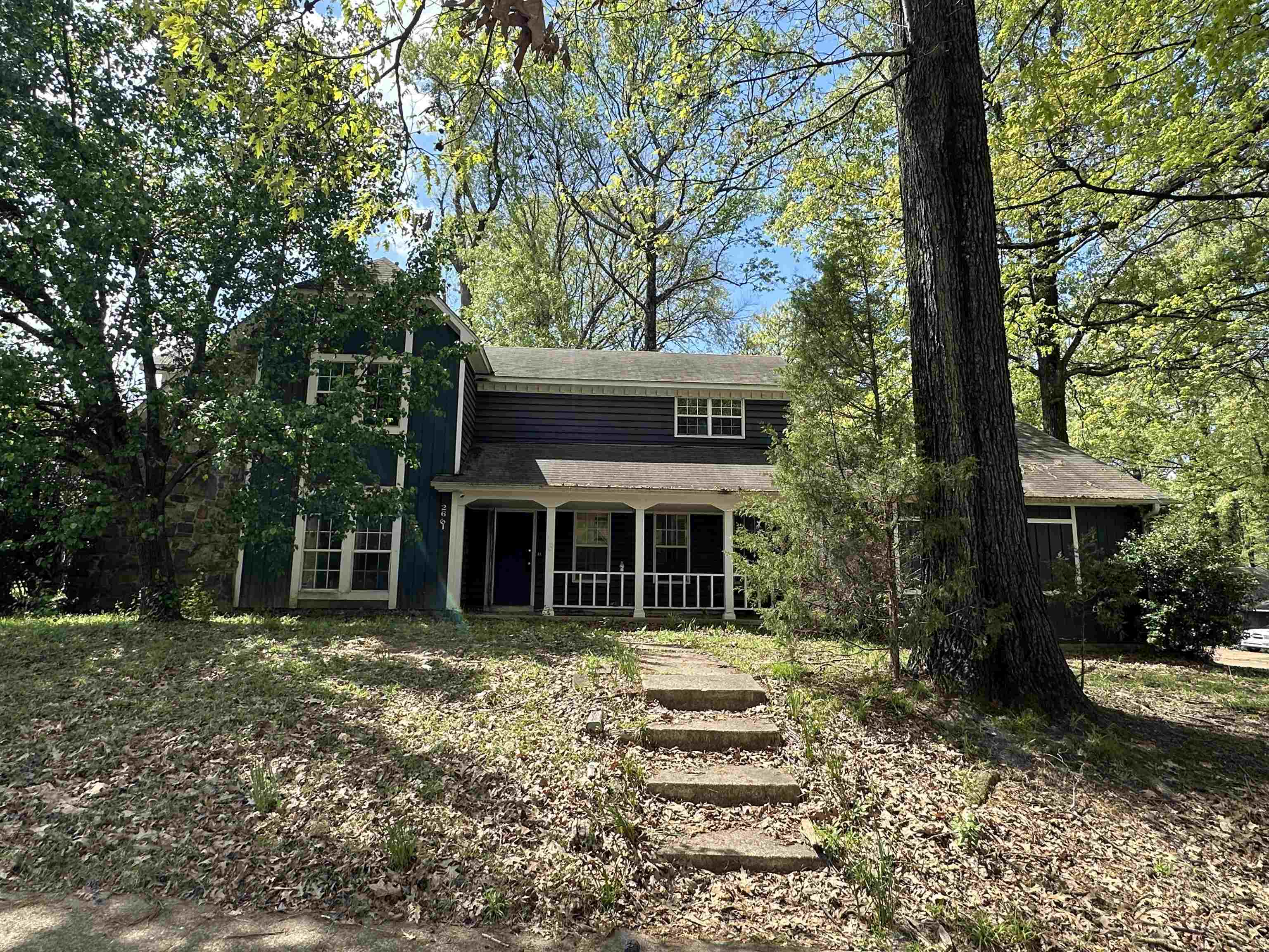 2661 Surrey Wood Dr Property Photo 1