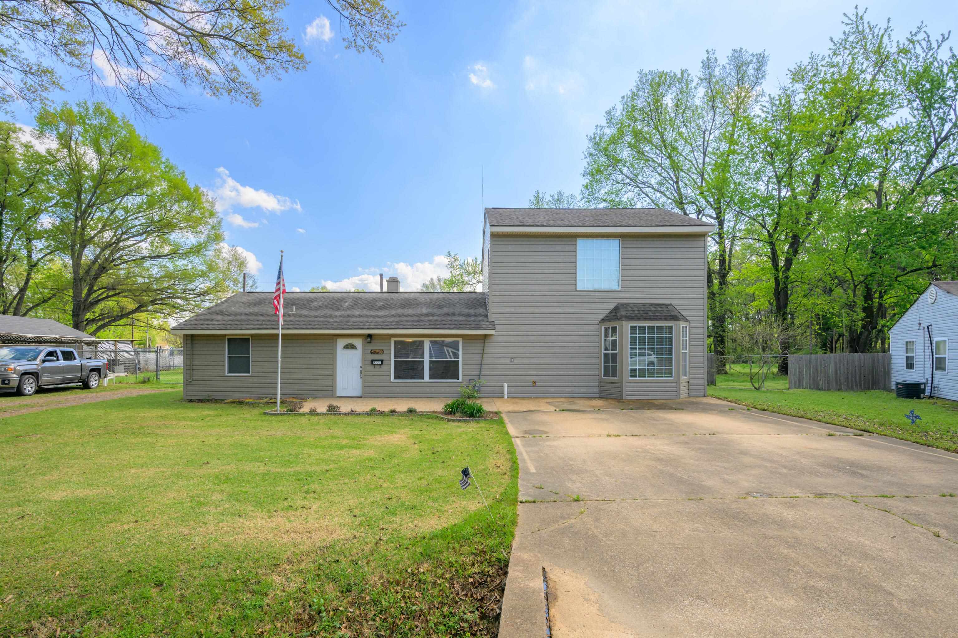 7771 Sherman Rd Property Photo 1