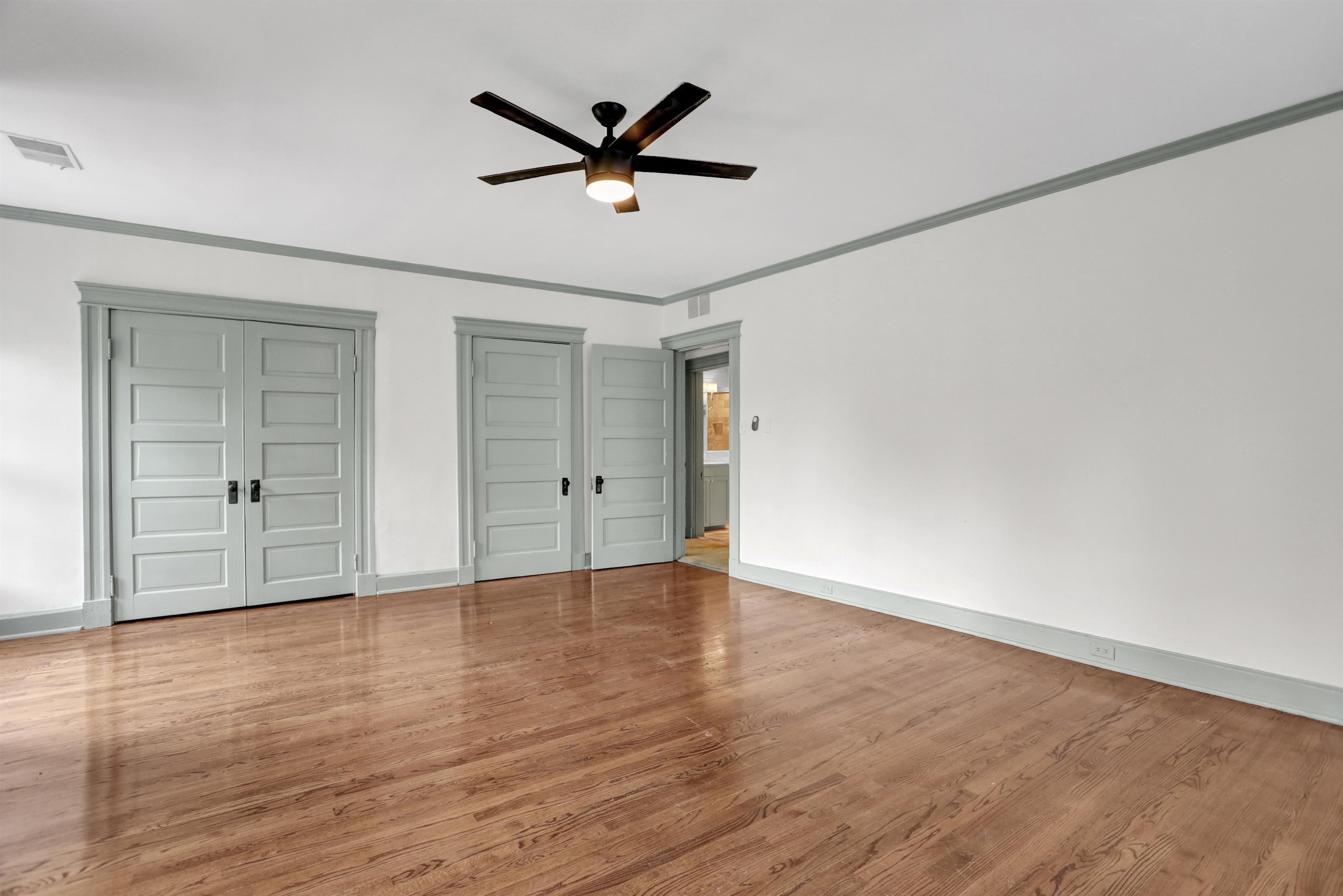1618 Harbert Ave Property Photo 21