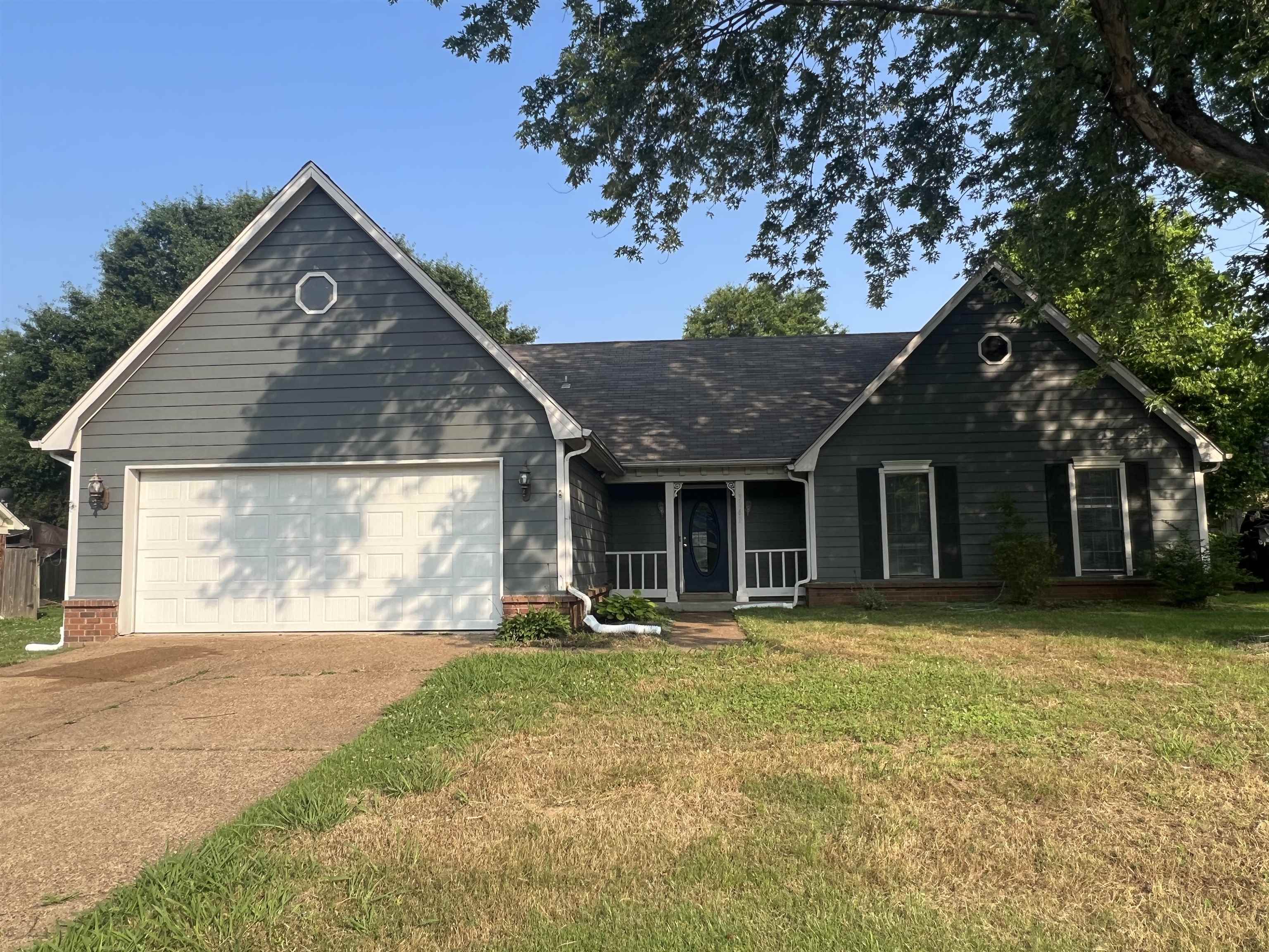 3063 Lauren Dr Property Photo 1