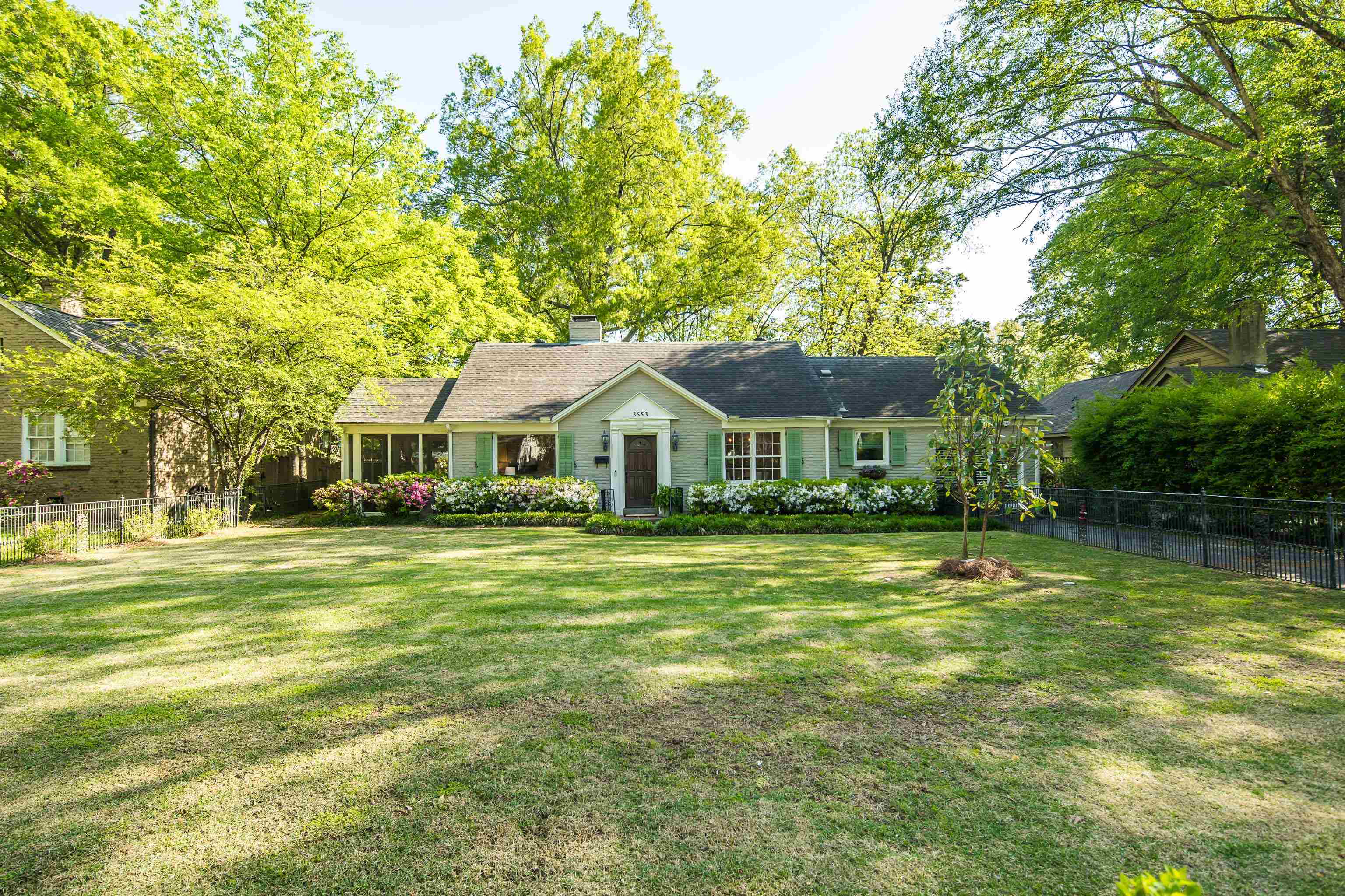 3553 Oakley Ave Property Photo 1
