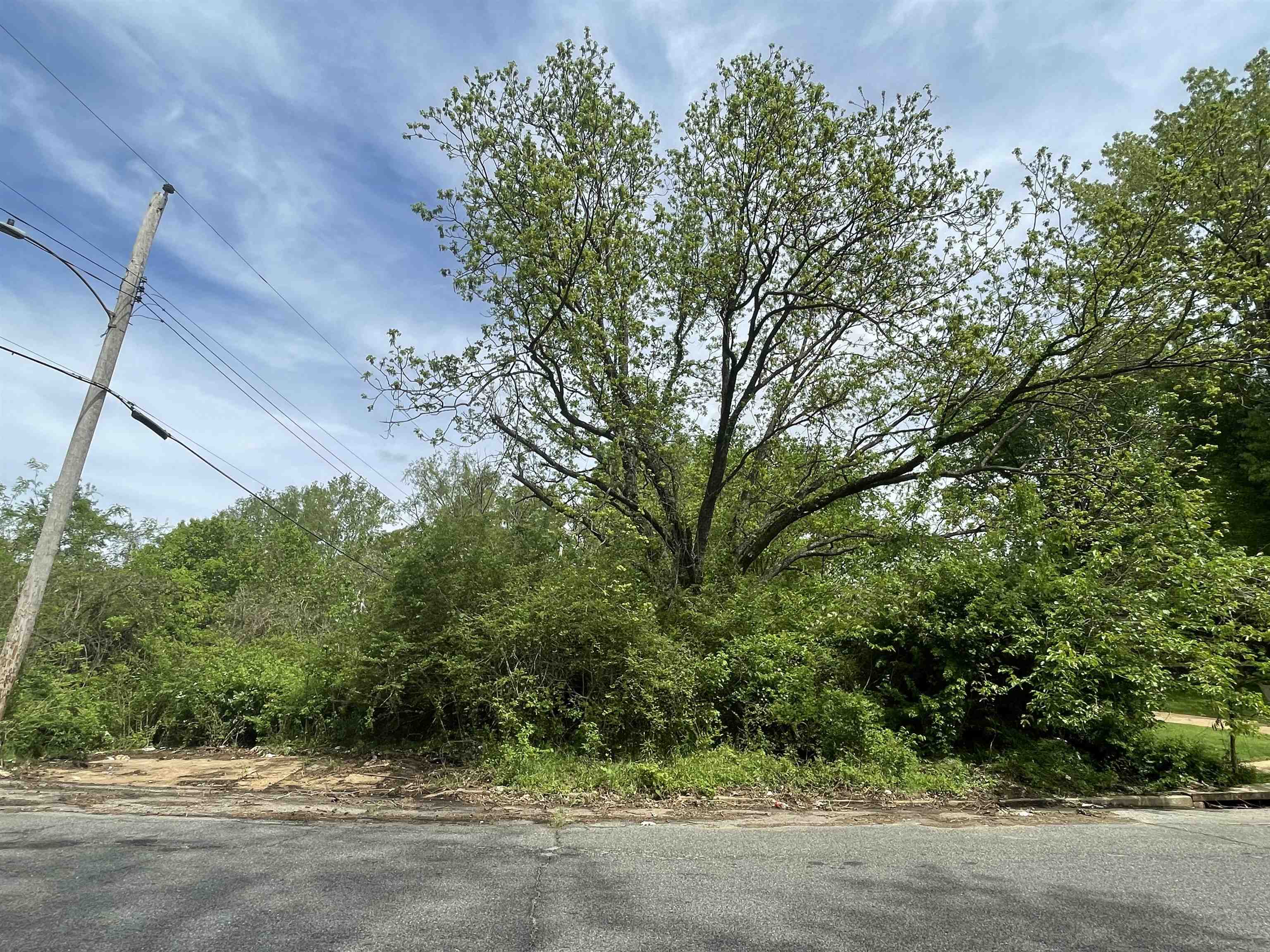 2492 Smith Ridge Rd Property Photo 1