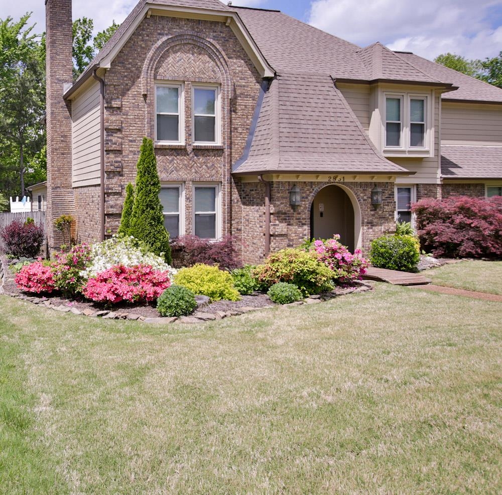 2851 Aspen Glade Cv Property Photo 1