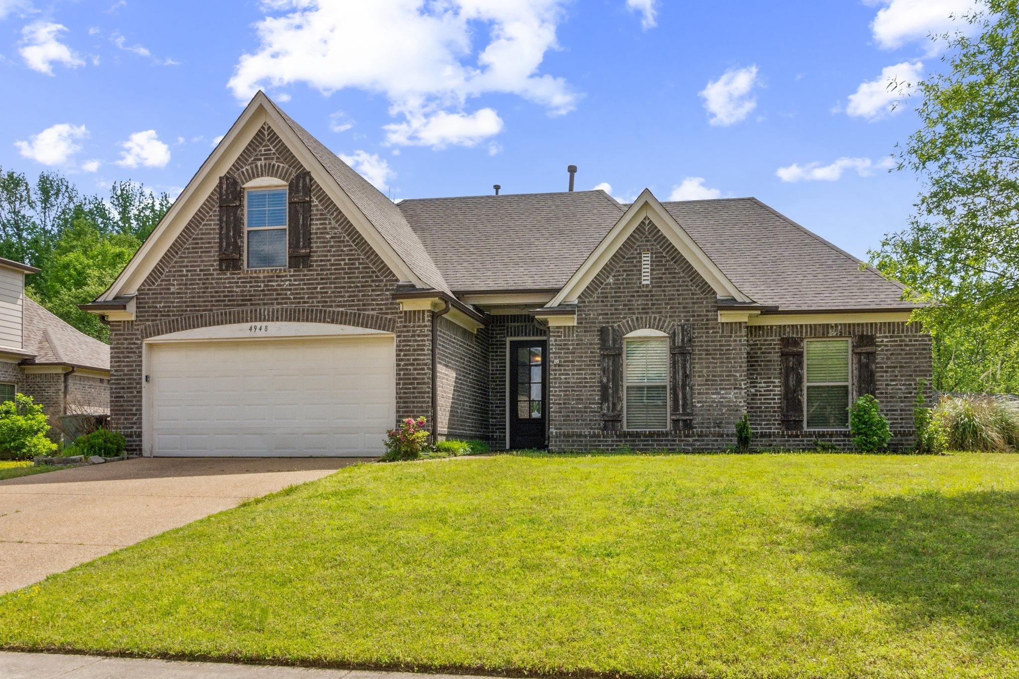 4948 Grace View Ln Property Photo 1