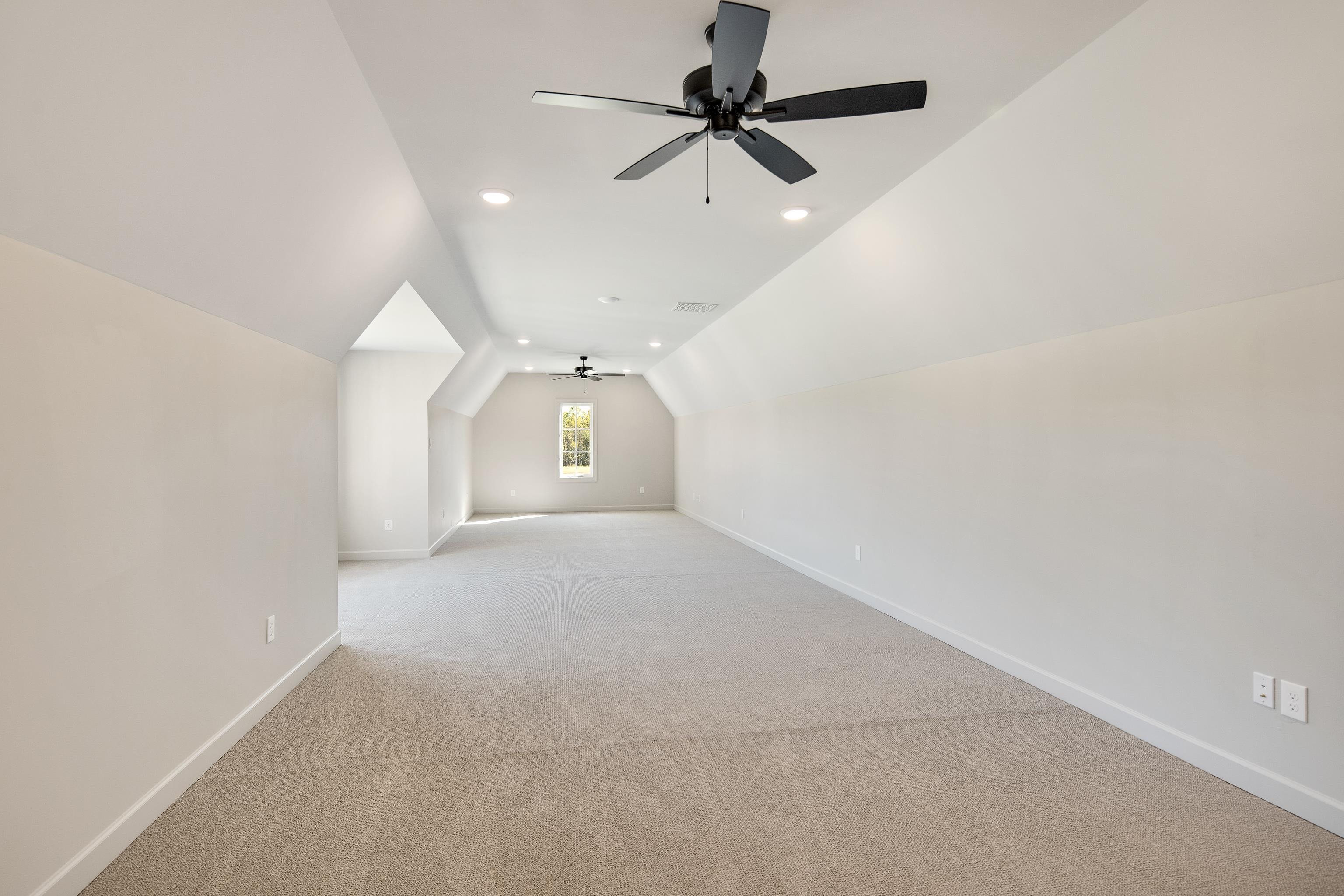 1343 Kate Dr Property Photo 36